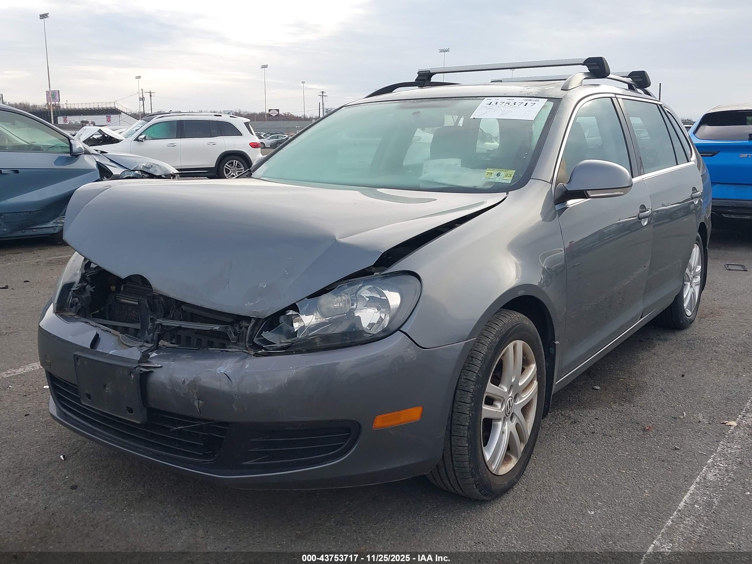 VOLKSWAGEN JETTA image 2
