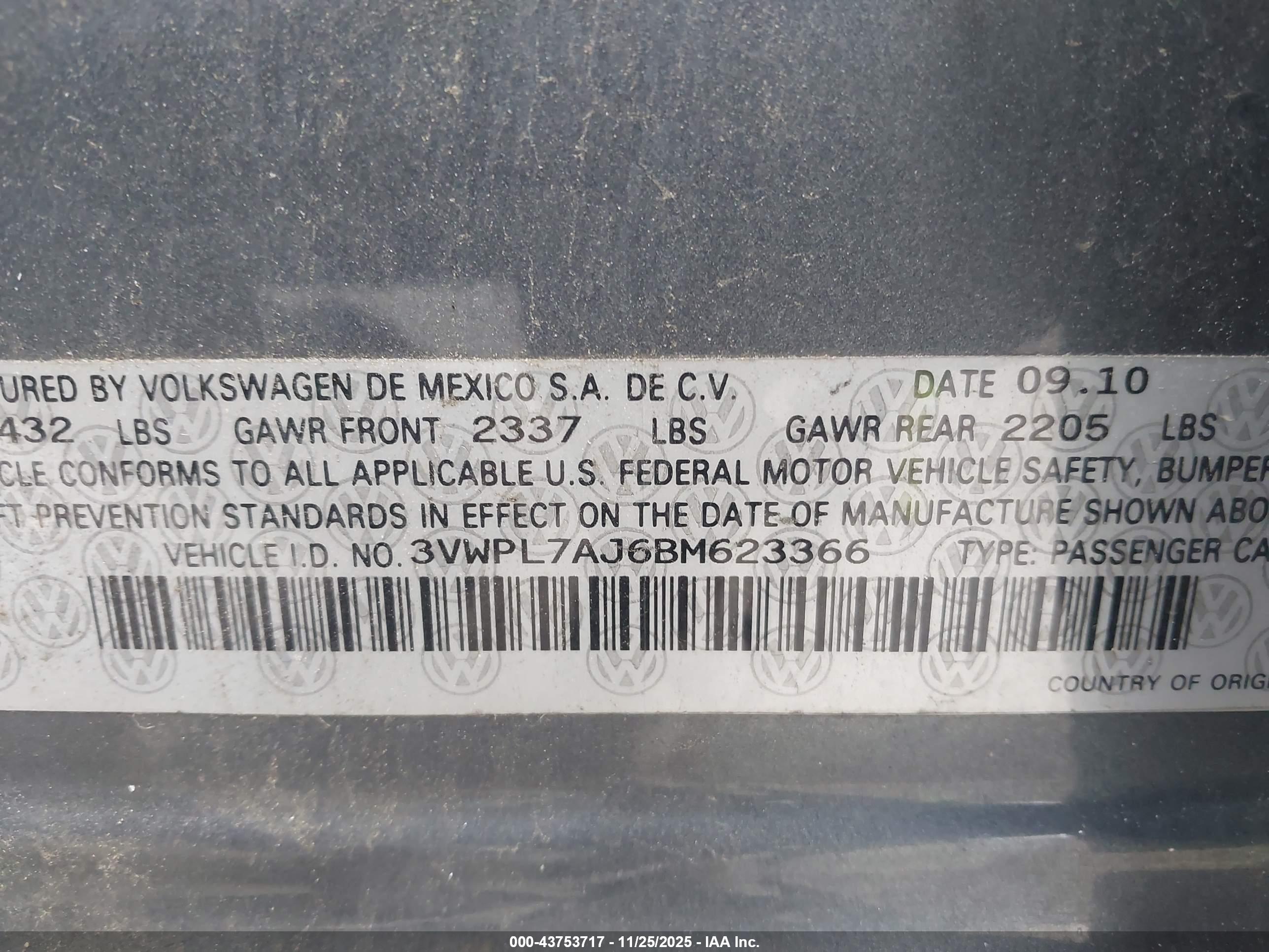 VOLKSWAGEN JETTA image 9