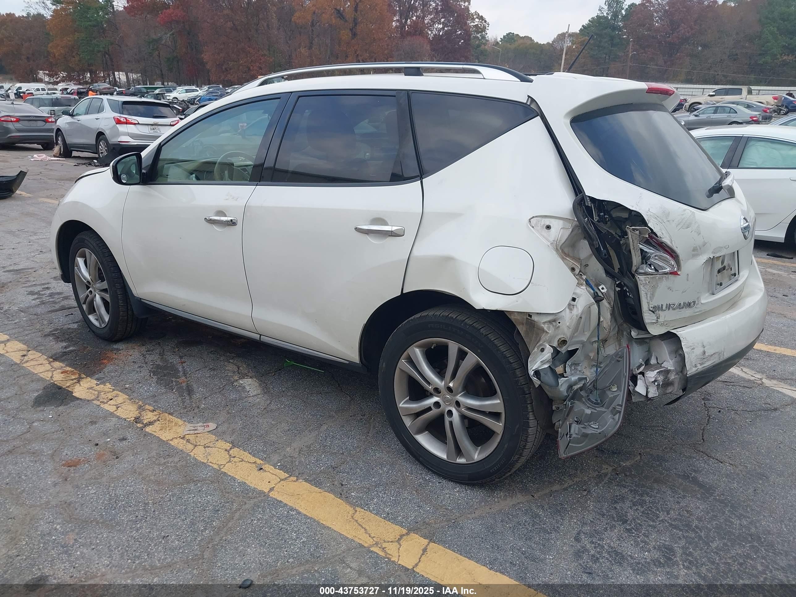 NISSAN MURANO image 3