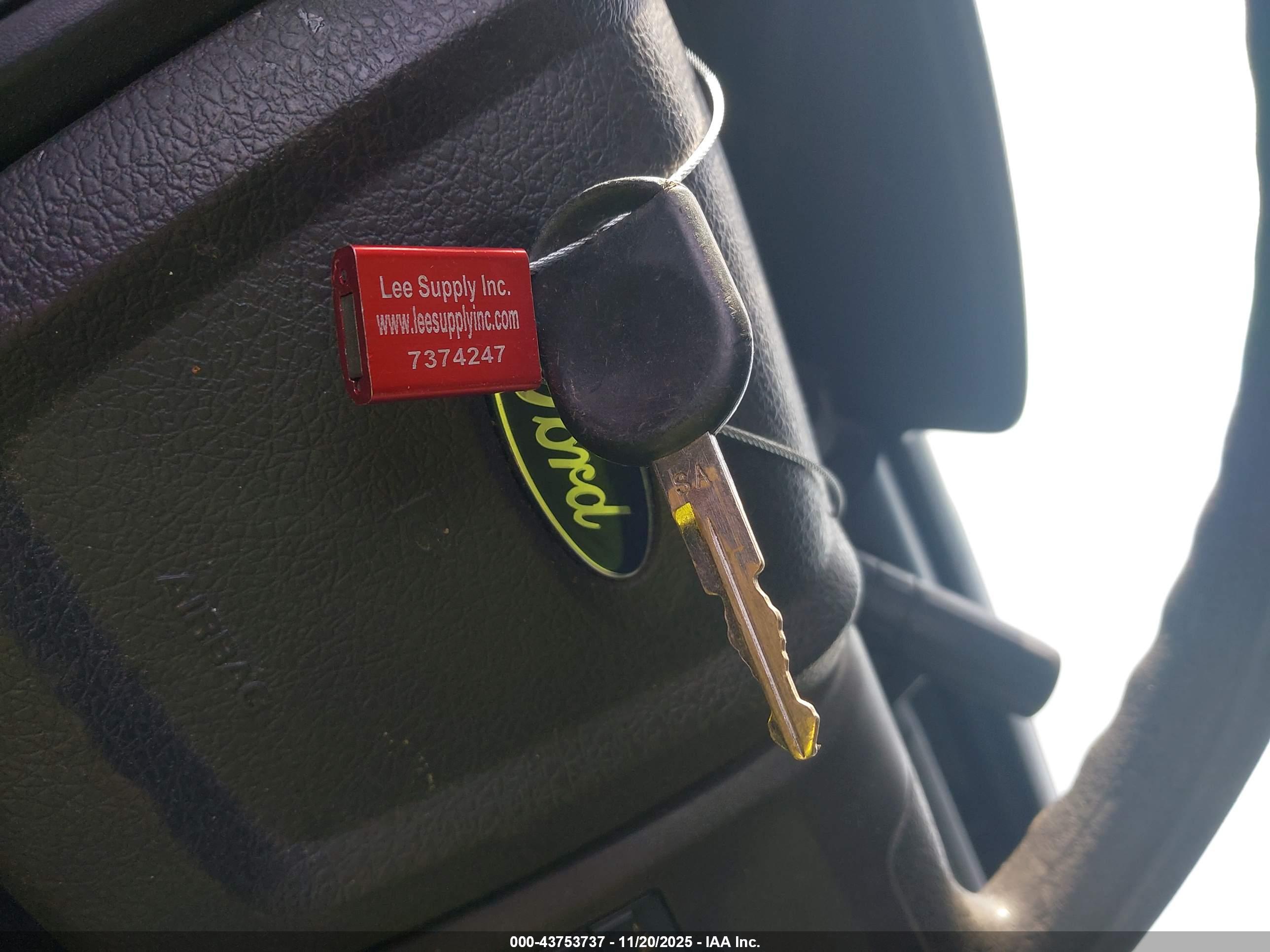 FORD F-150 image 11