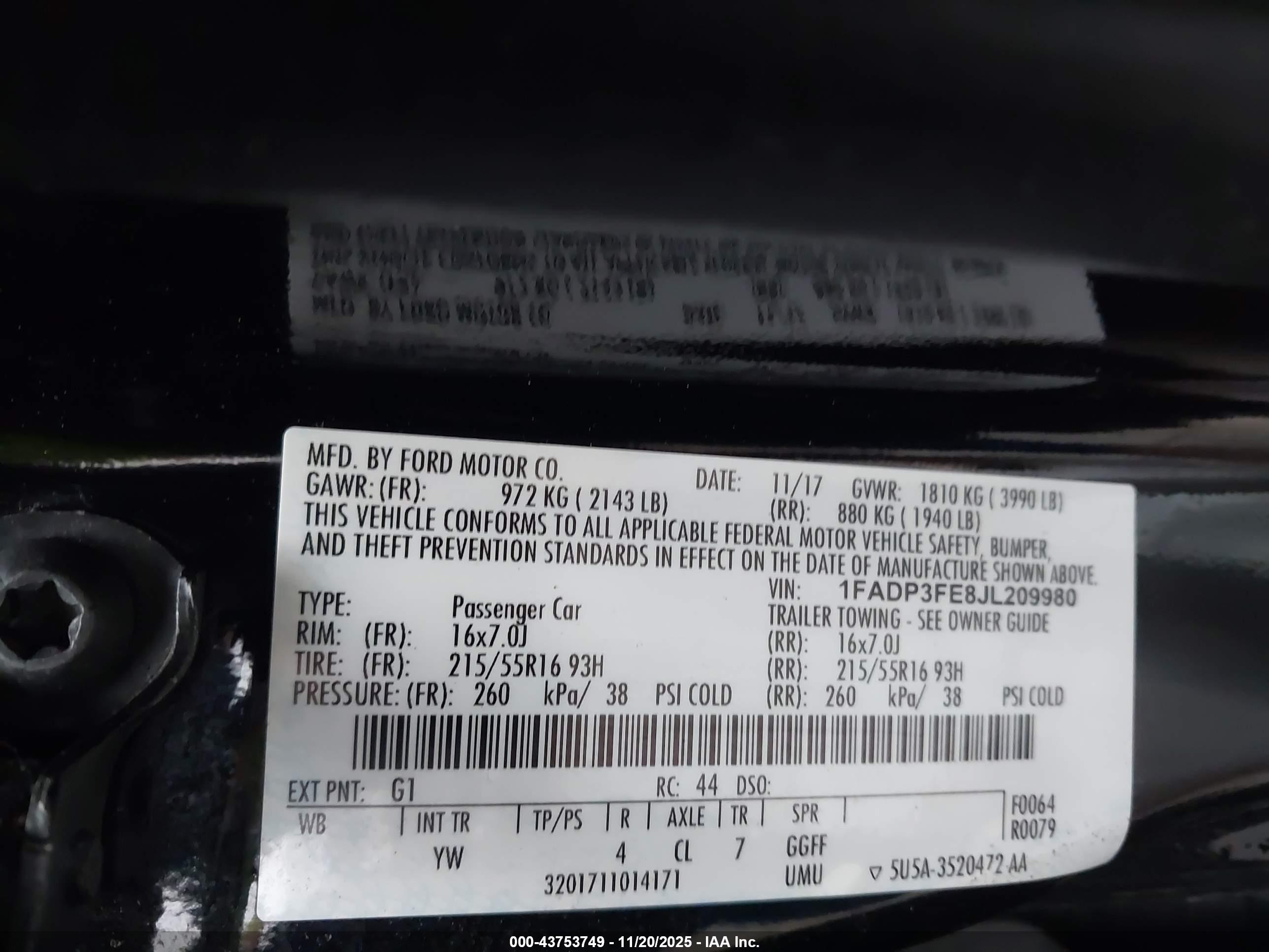 FORD FOCUS image 9
