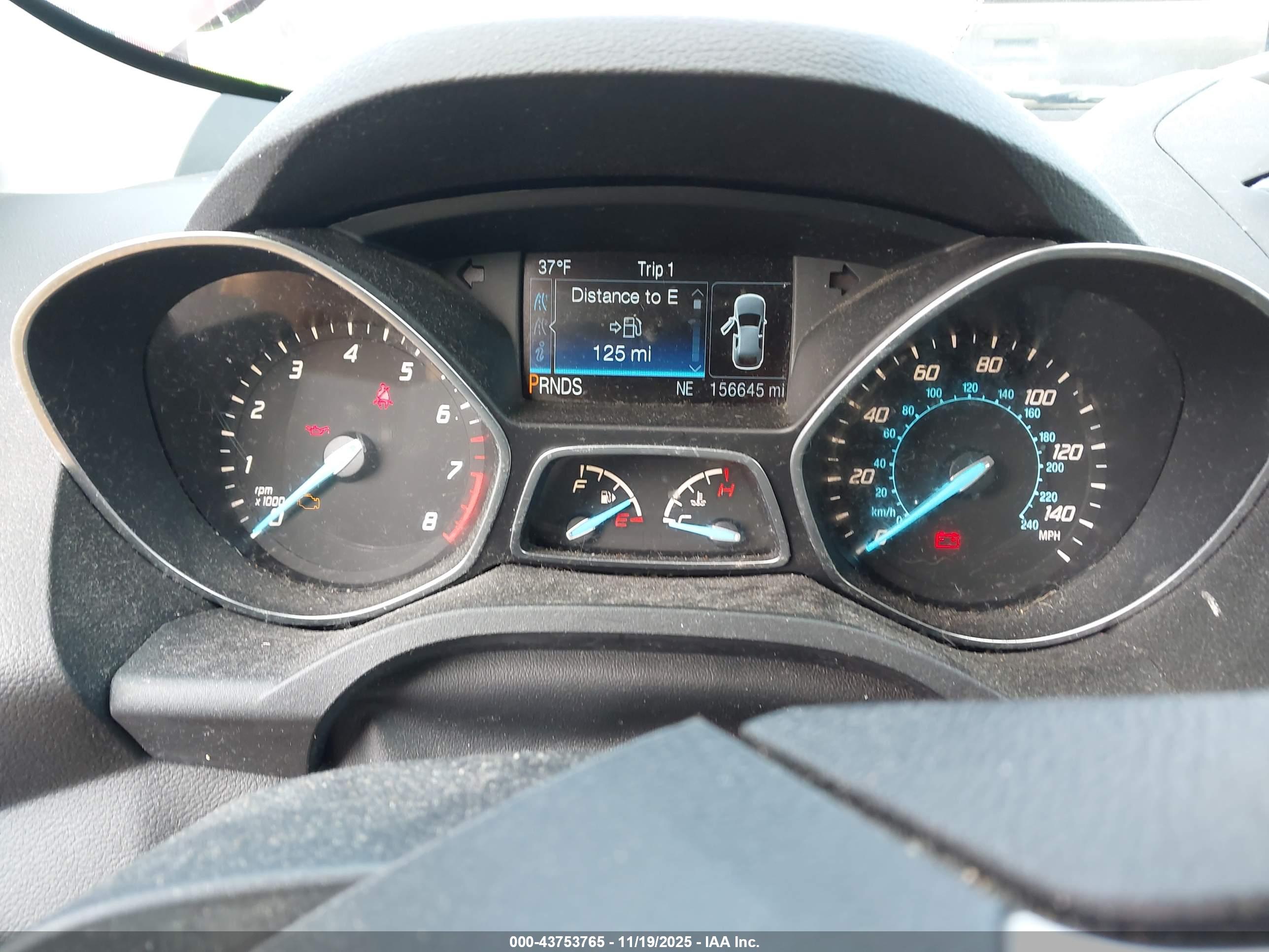 FORD ESCAPE image 7