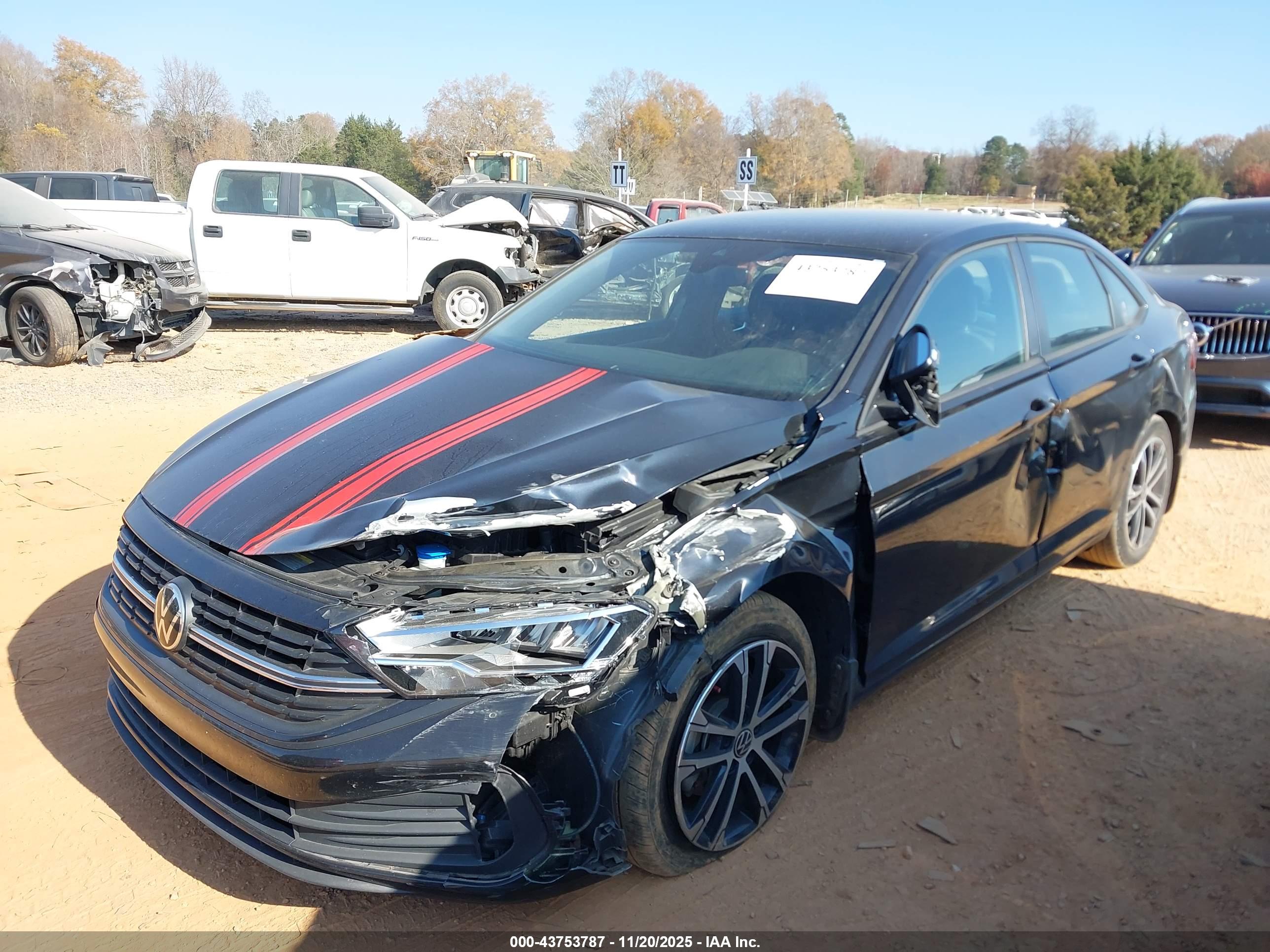 VOLKSWAGEN JETTA image 2