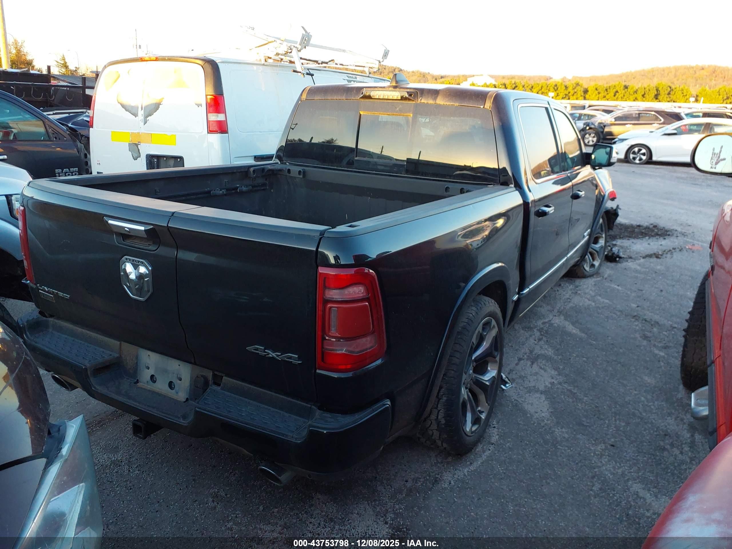 RAM 1500 image 4