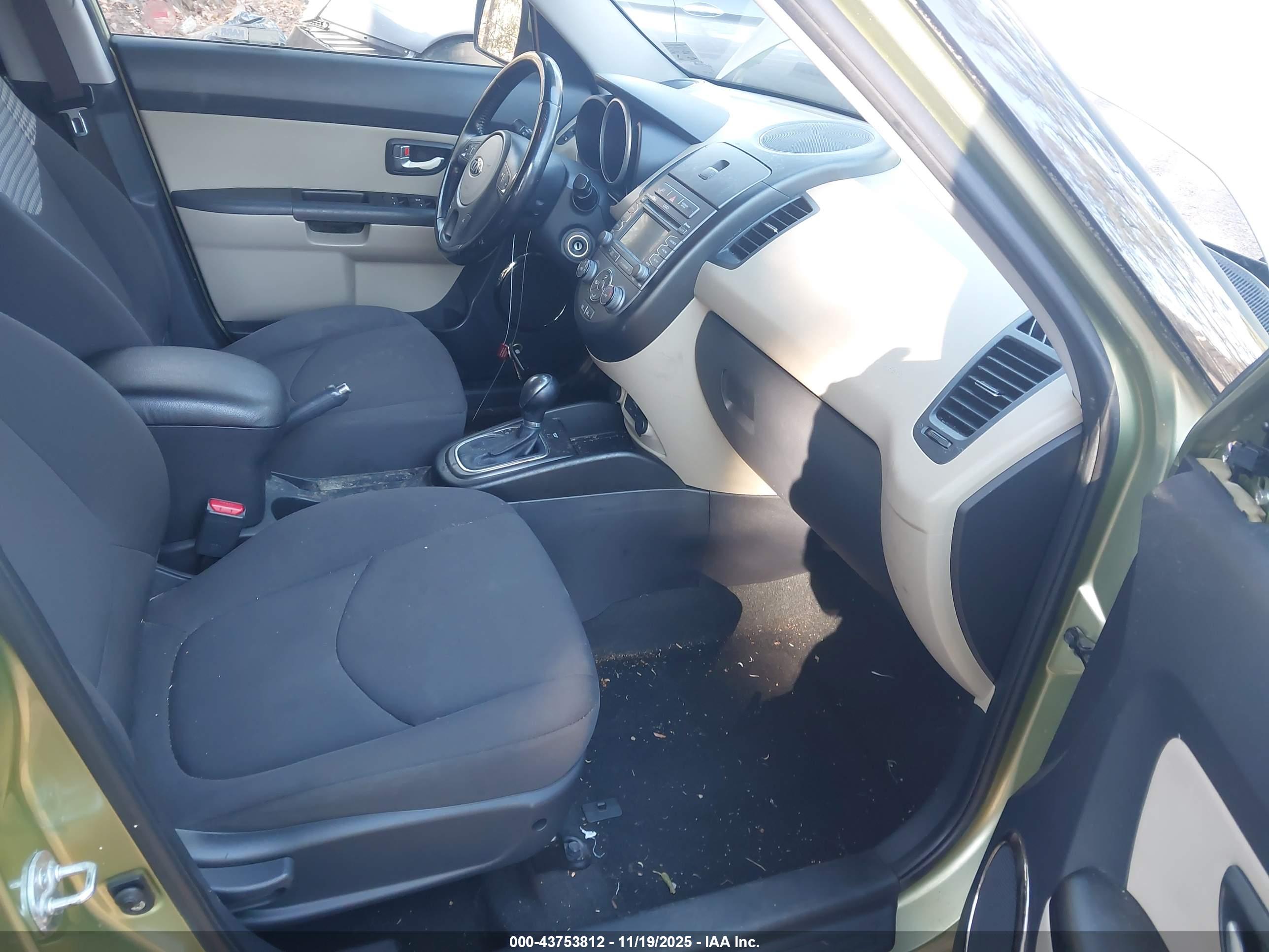 KIA SOUL image 5