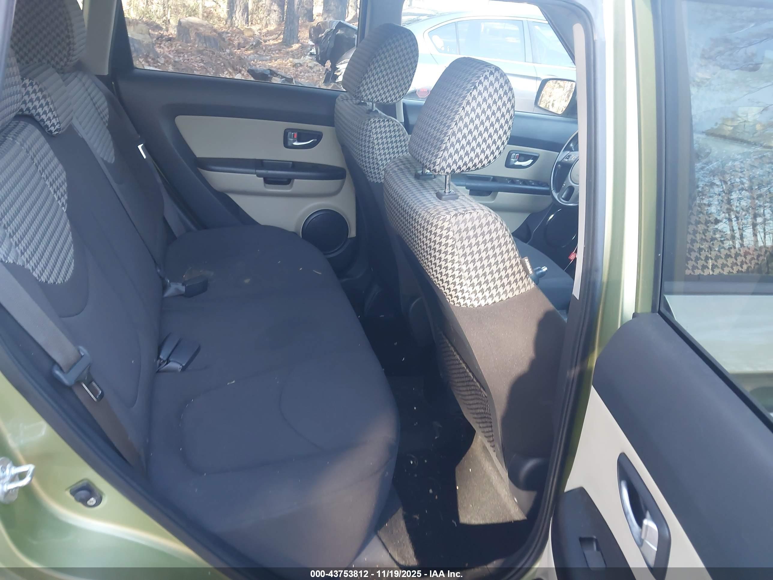 KIA SOUL image 8