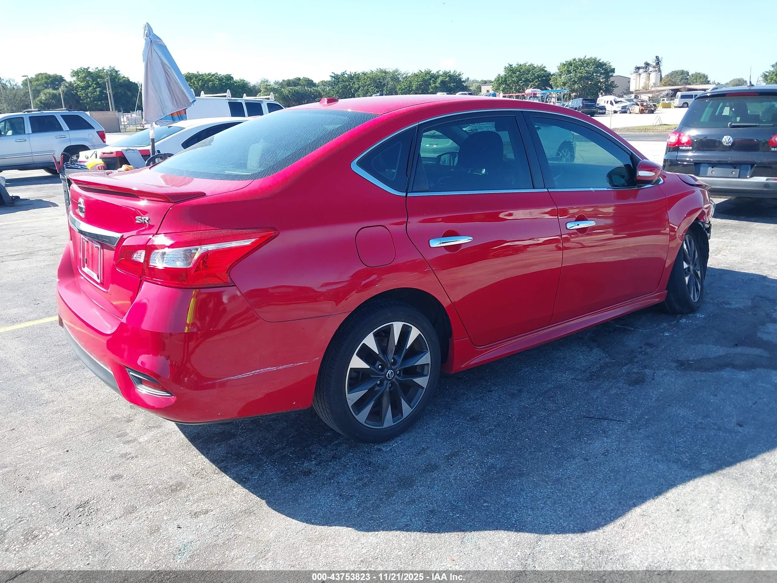 NISSAN SENTRA image 4
