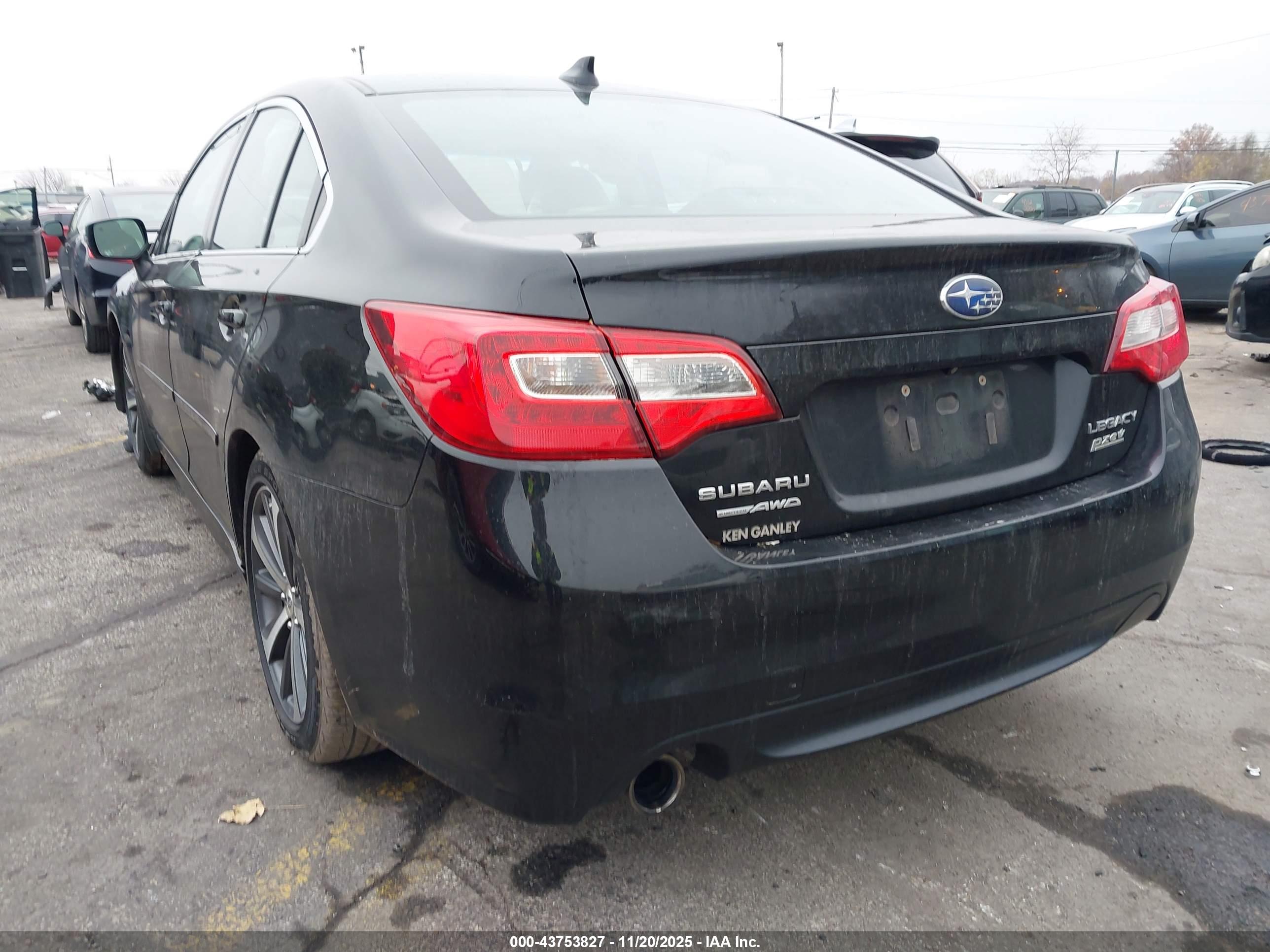 SUBARU LEGACY image 3