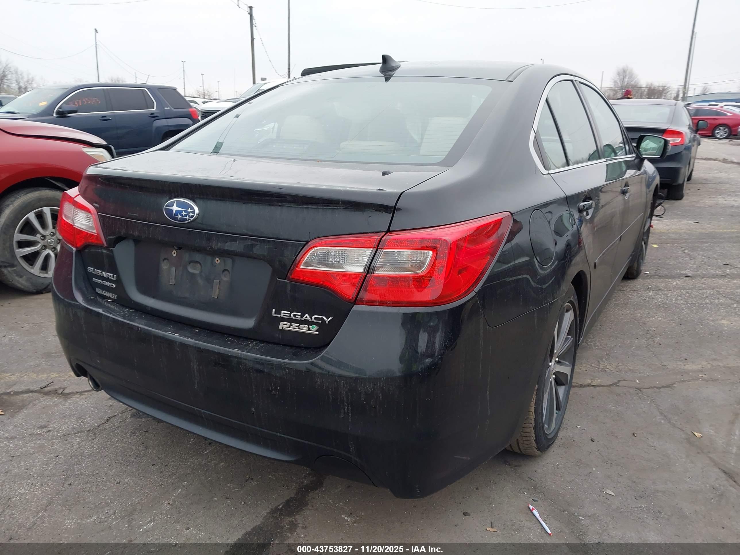 SUBARU LEGACY image 4