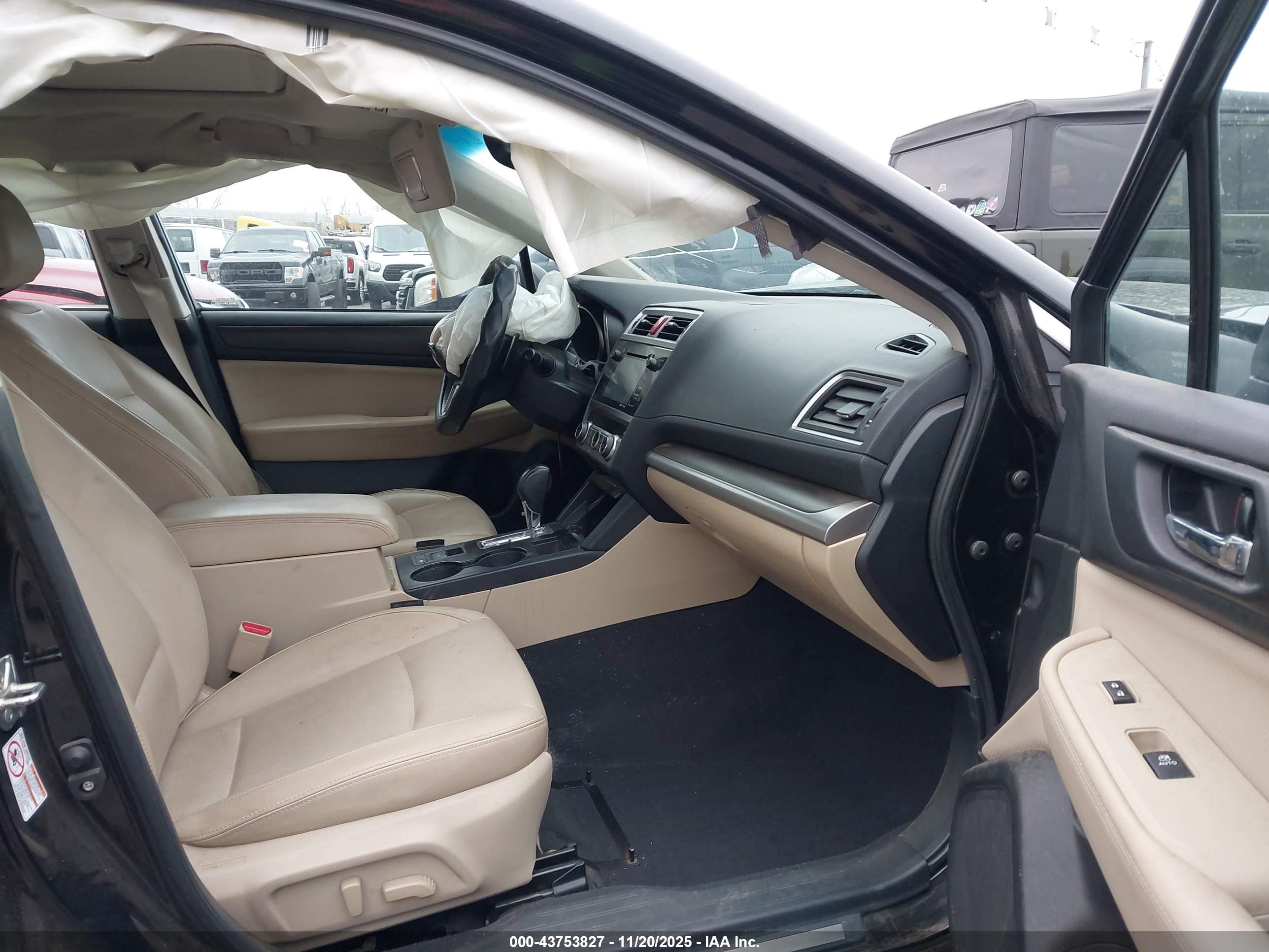 SUBARU LEGACY image 5
