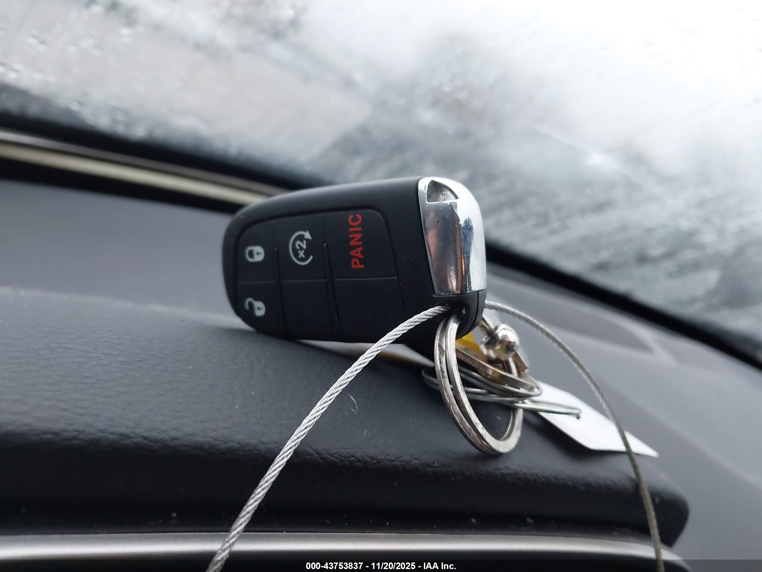 JEEP COMPASS image 11