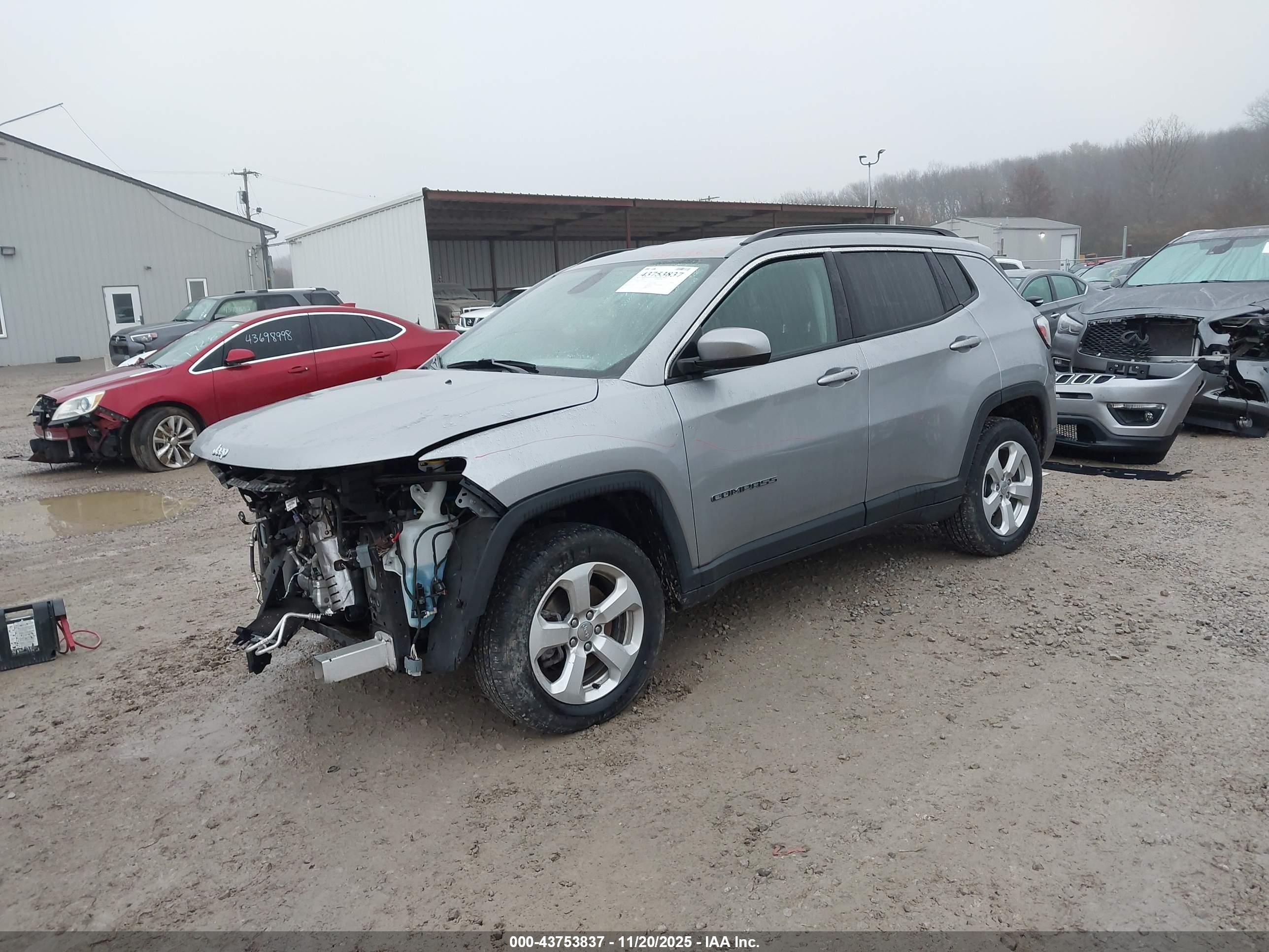 JEEP COMPASS image 2
