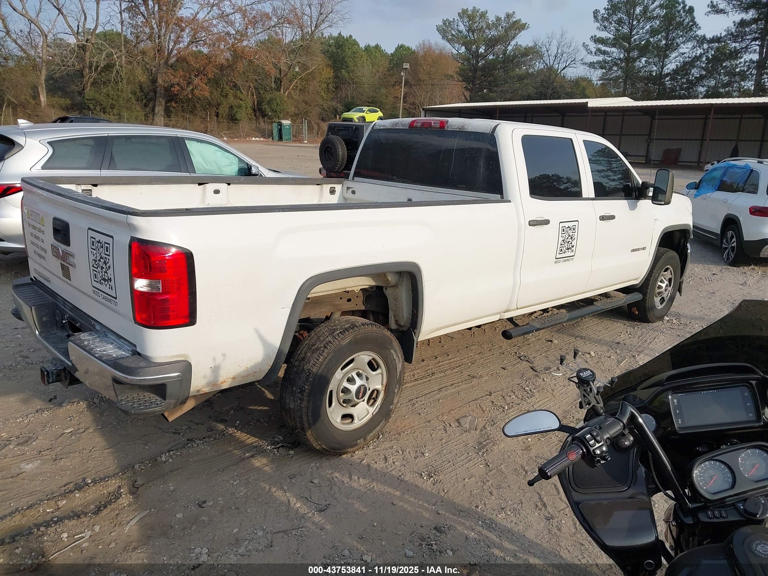 GMC SIERRA image 4