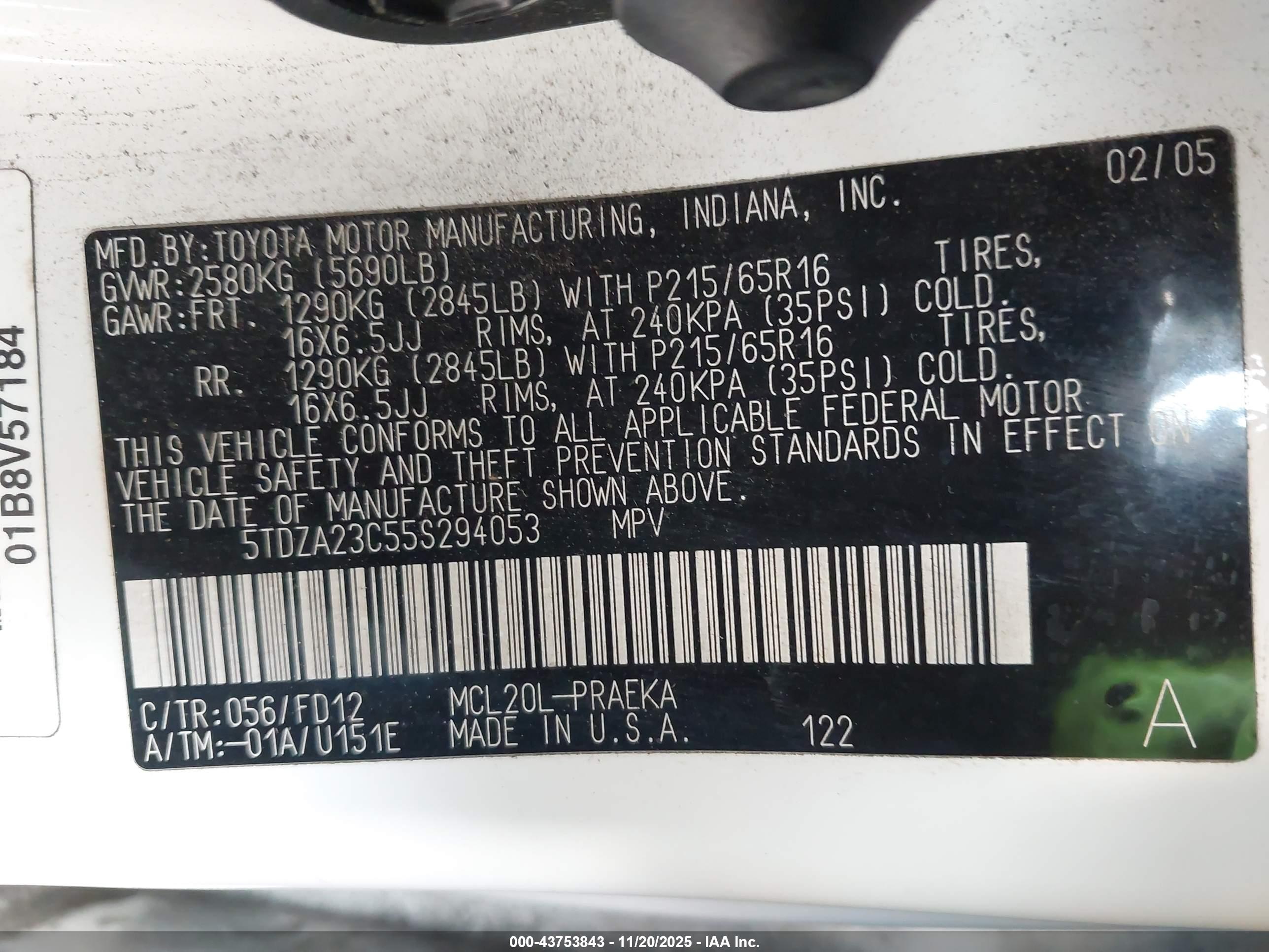 TOYOTA SIENNA image 9
