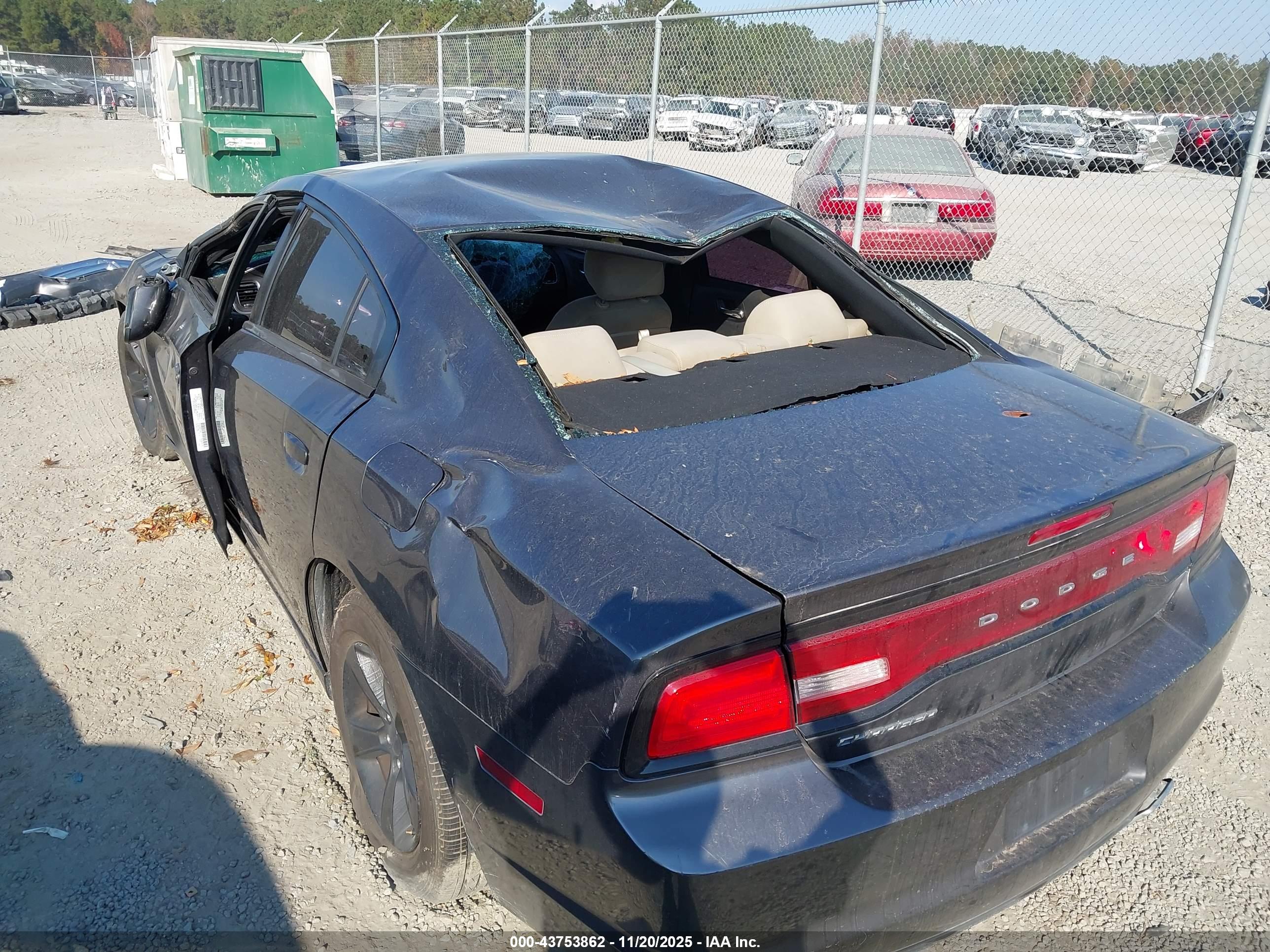 DODGE CHARGER image 6