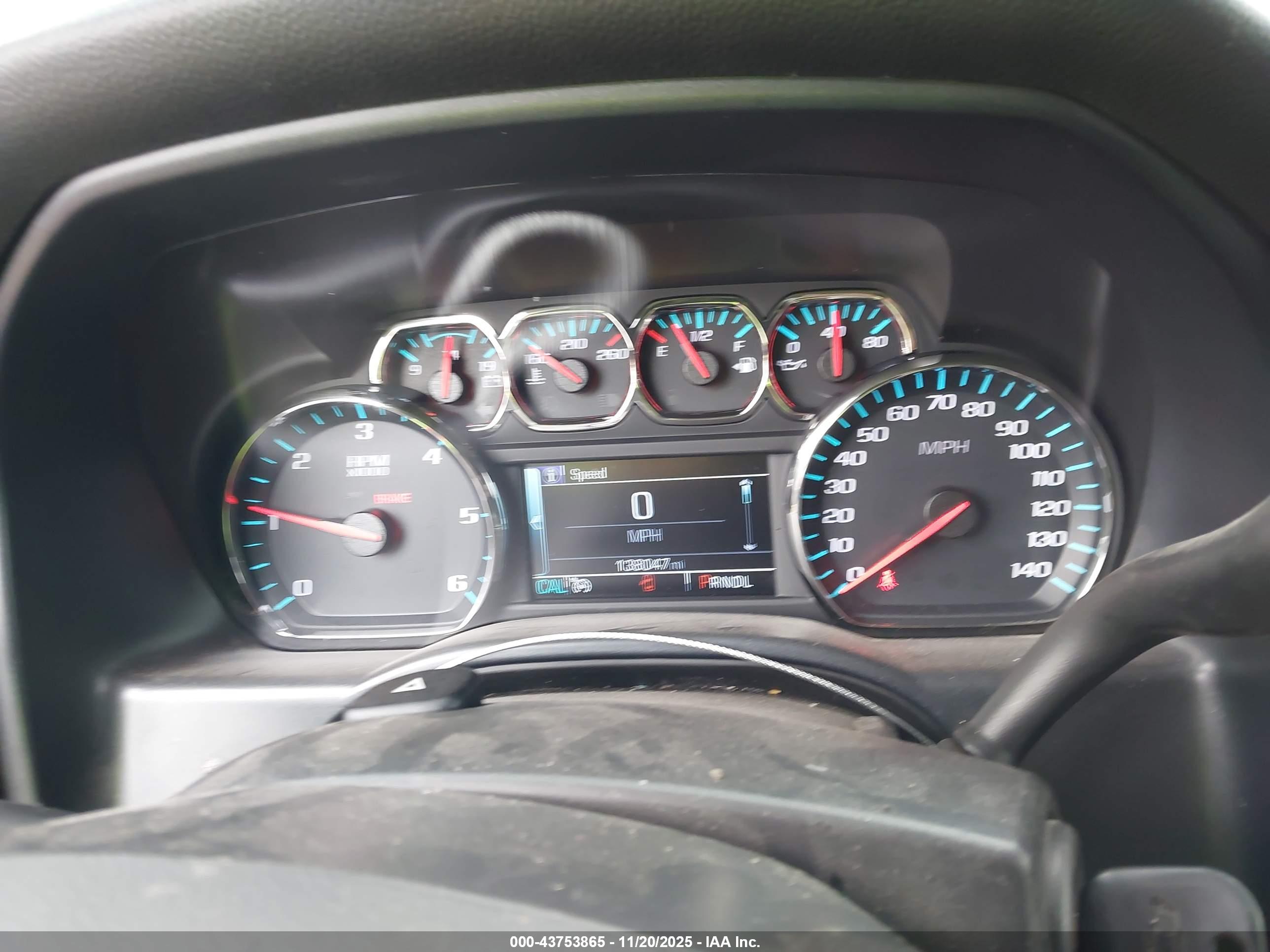 CHEVROLET SILVERADO image 7