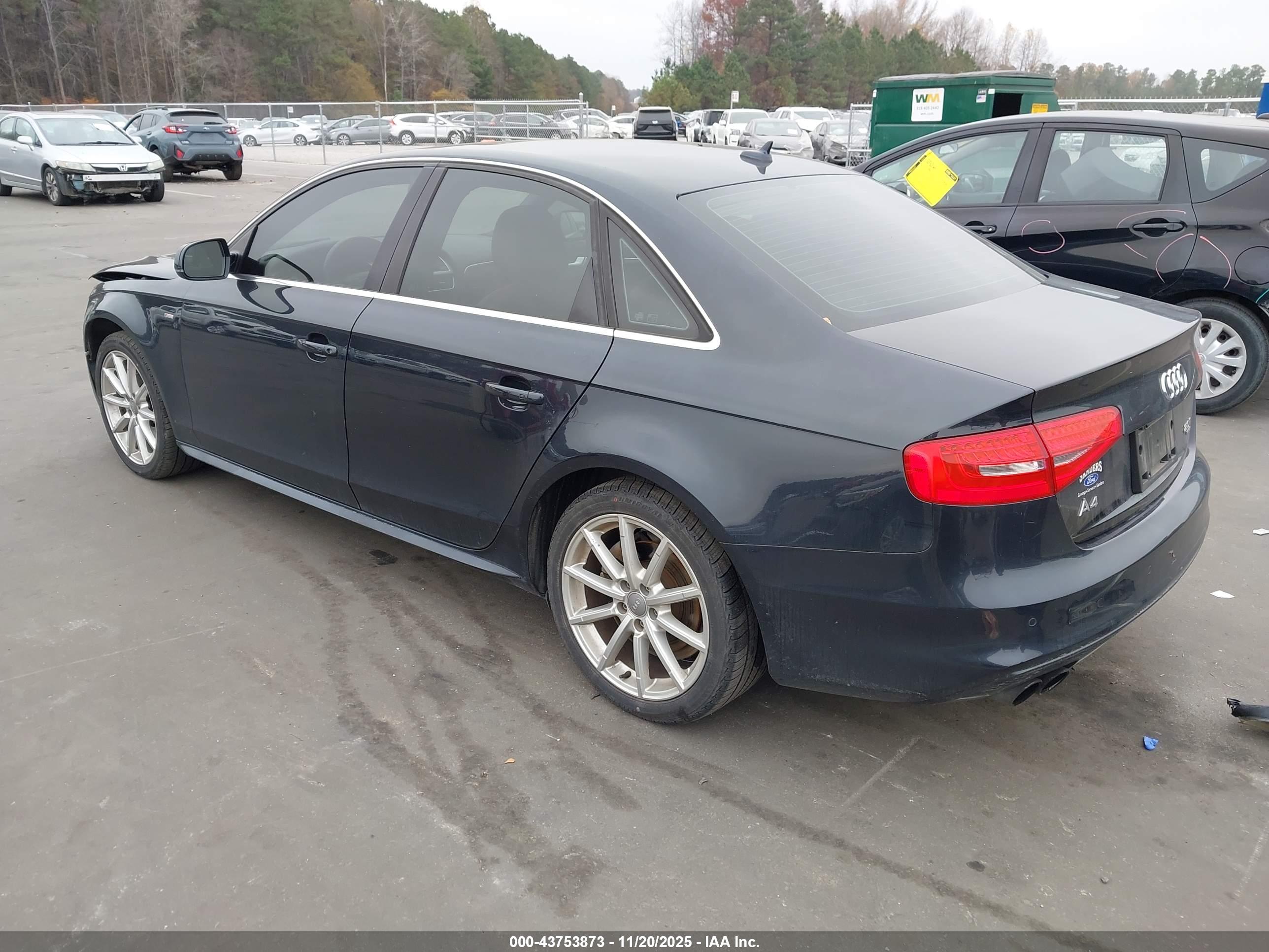 AUDI A4 image 3