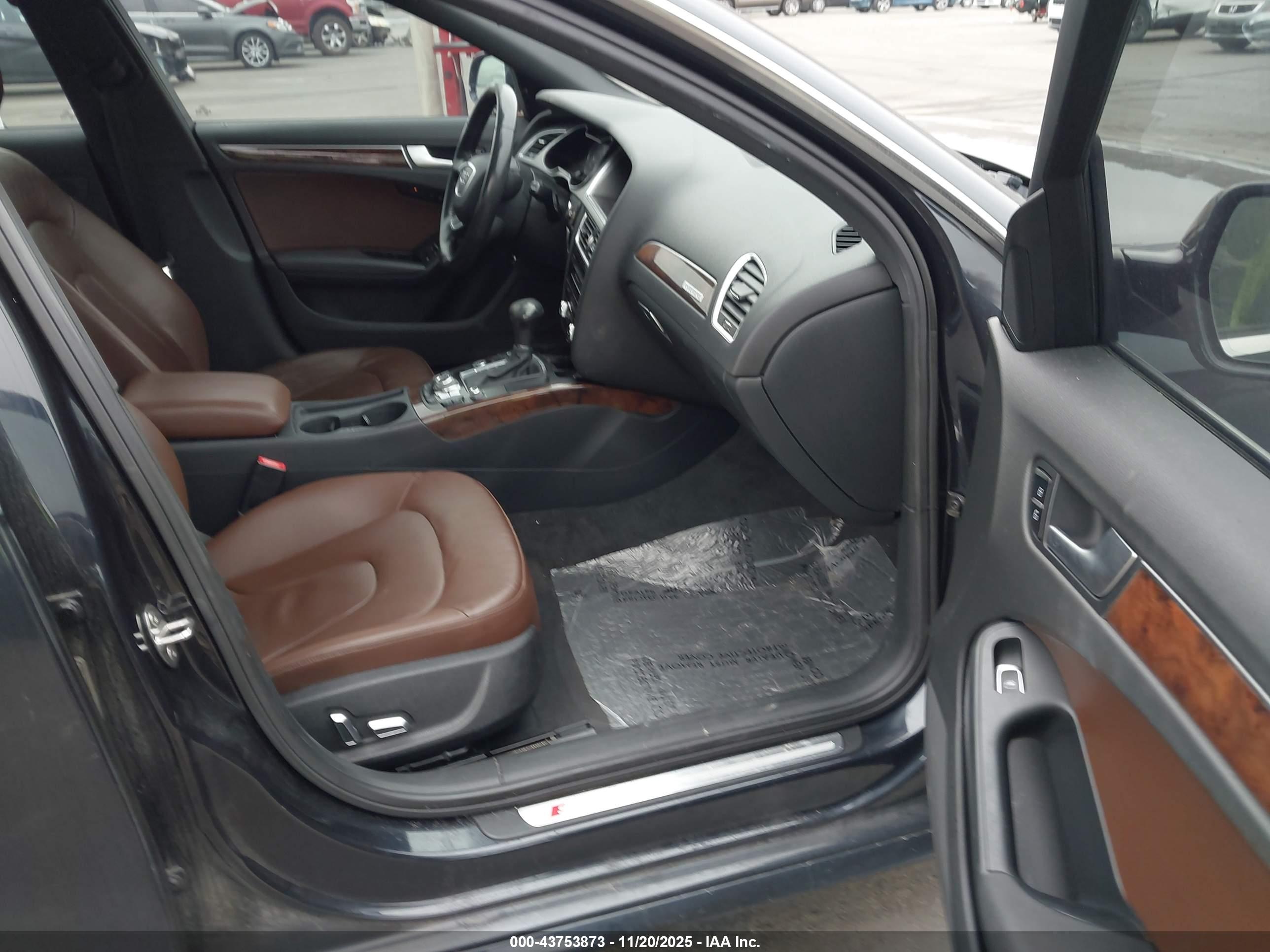AUDI A4 image 5