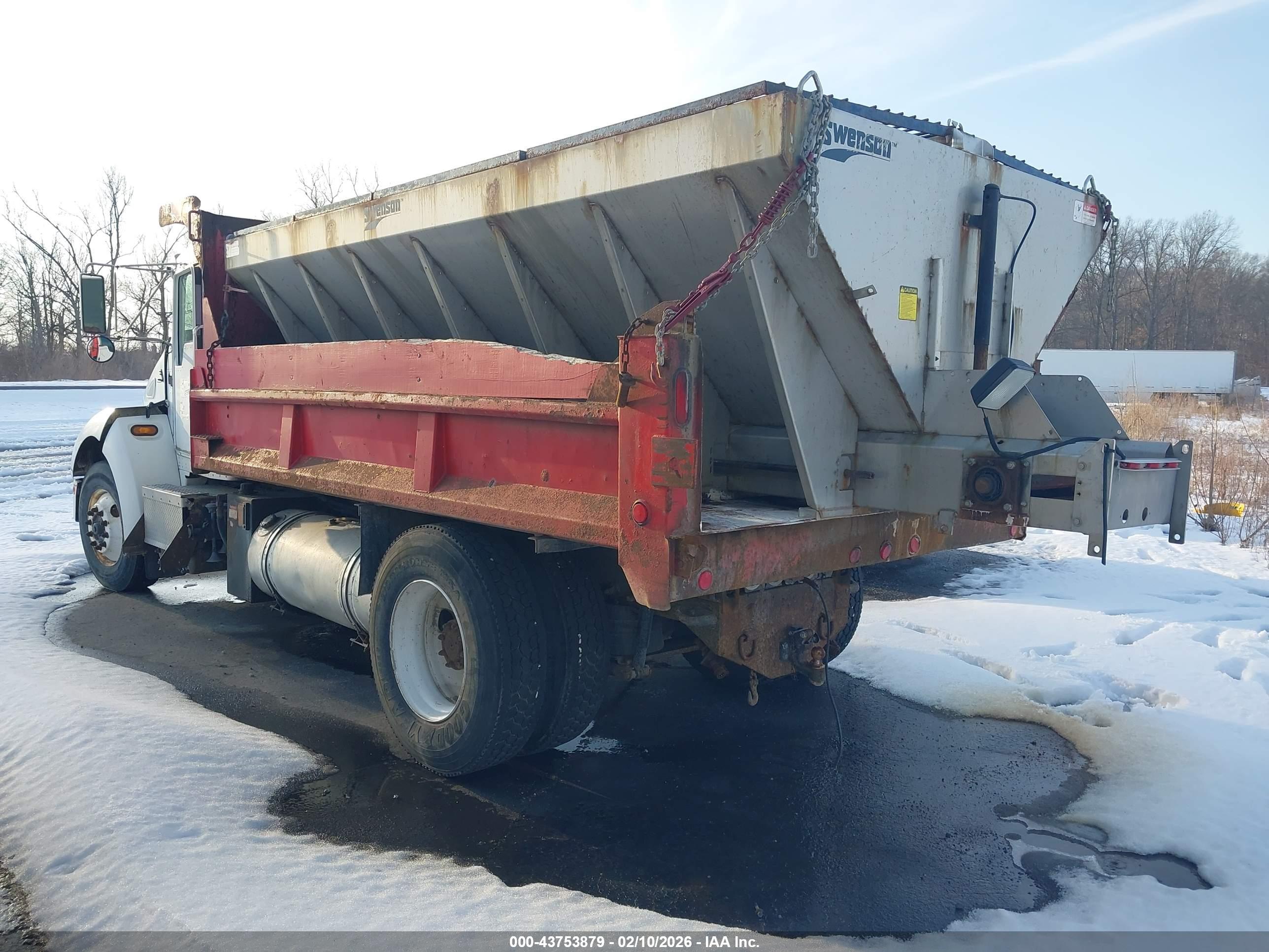 KENWORTH CONSTRUCTION image 3