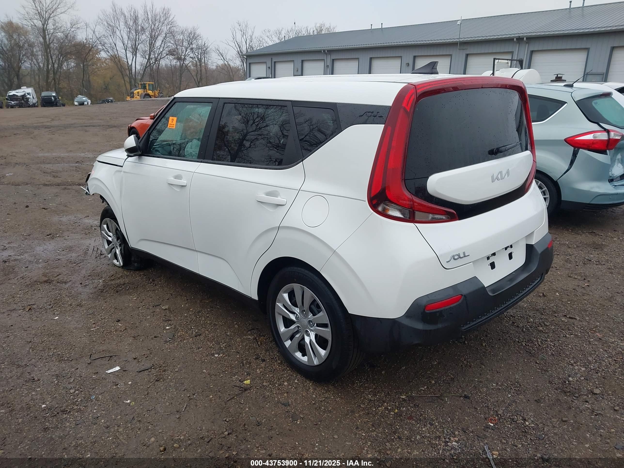 KIA SOUL image 3