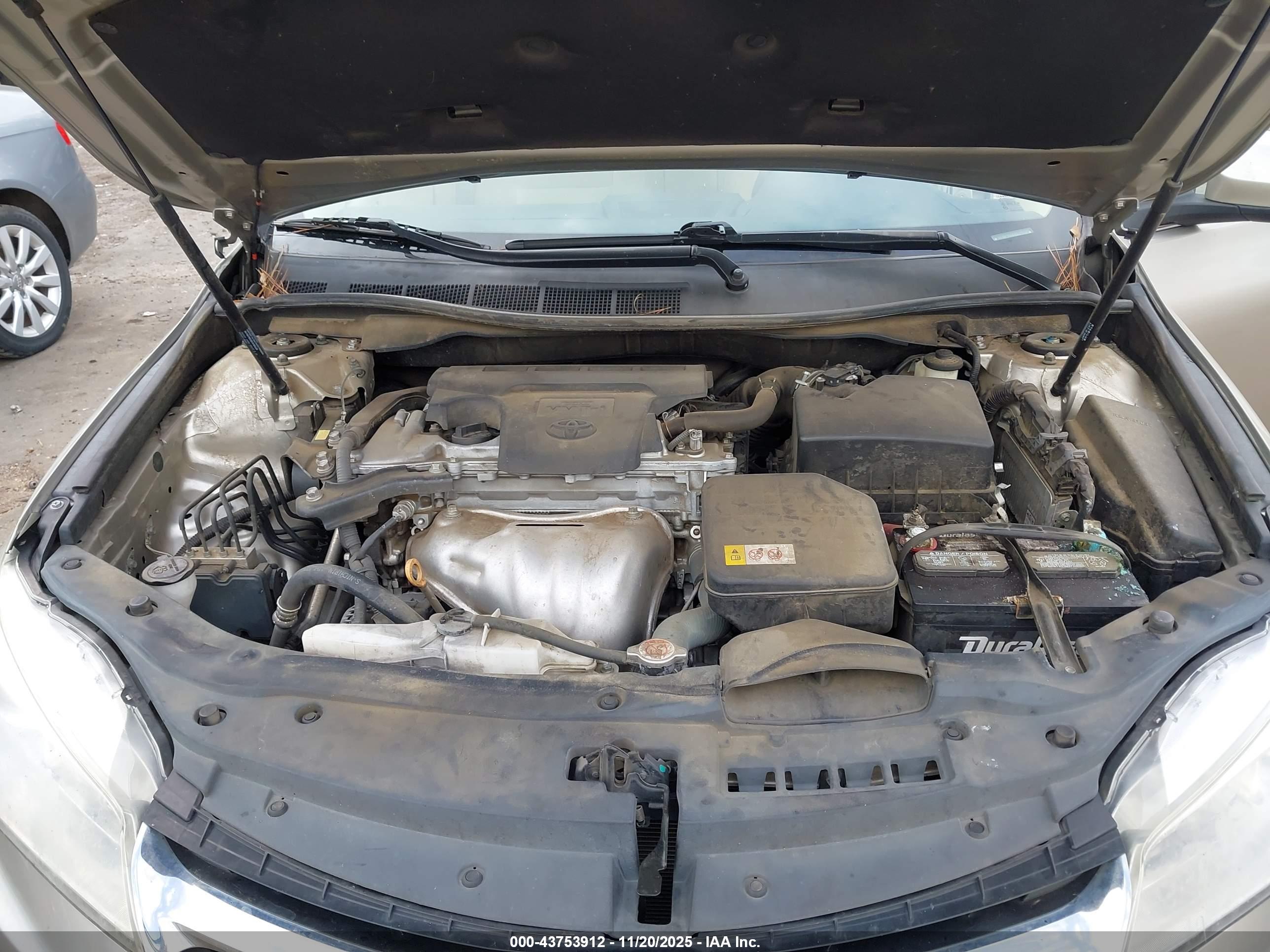 TOYOTA CAMRY image 10