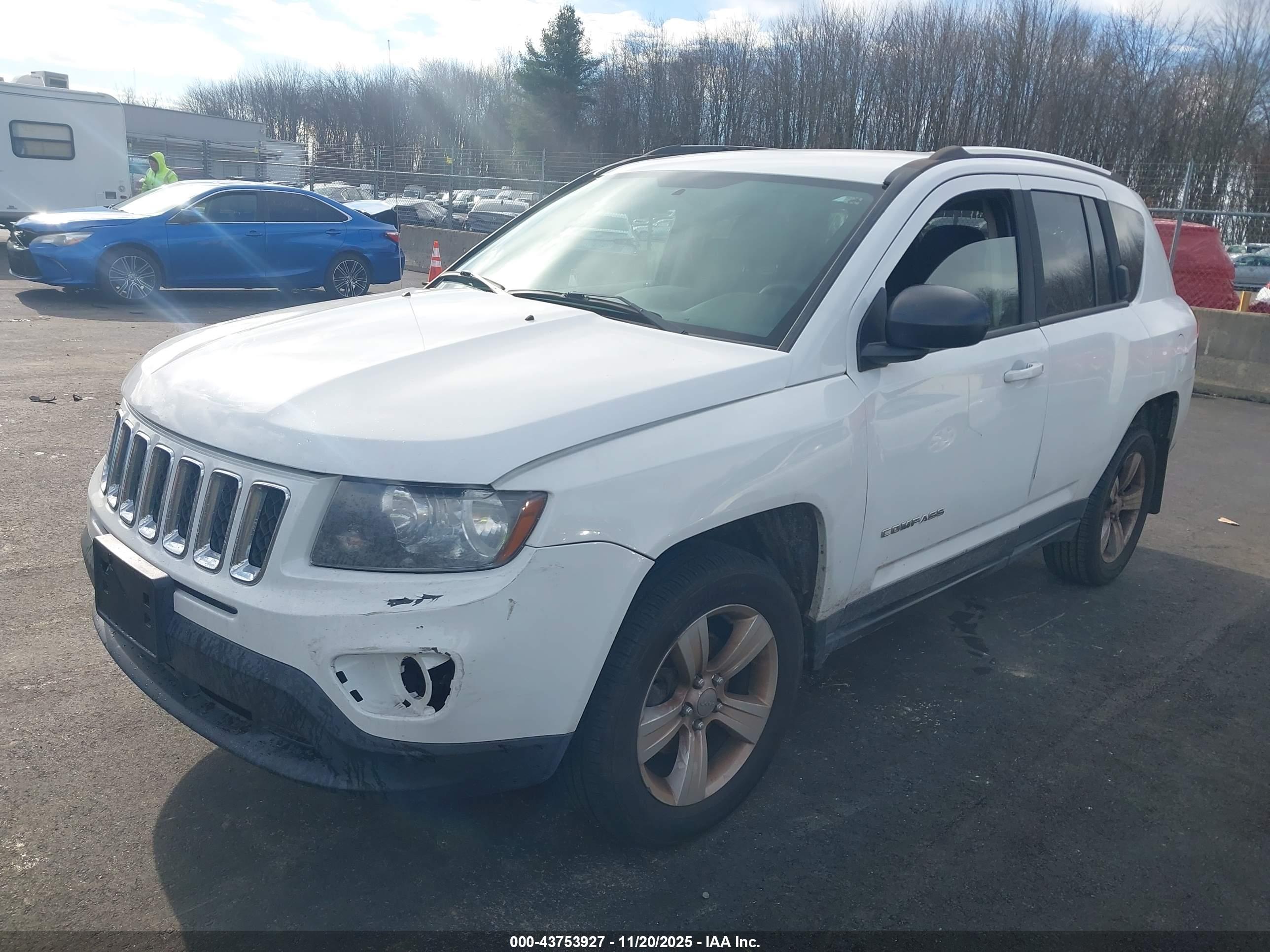 JEEP COMPASS image 2
