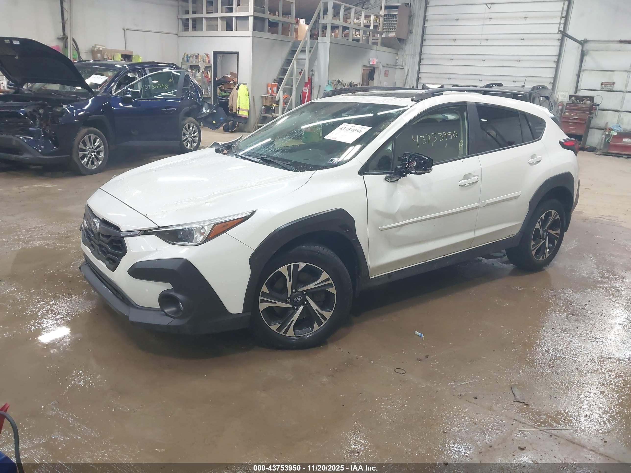 SUBARU CROSSTREK image 2