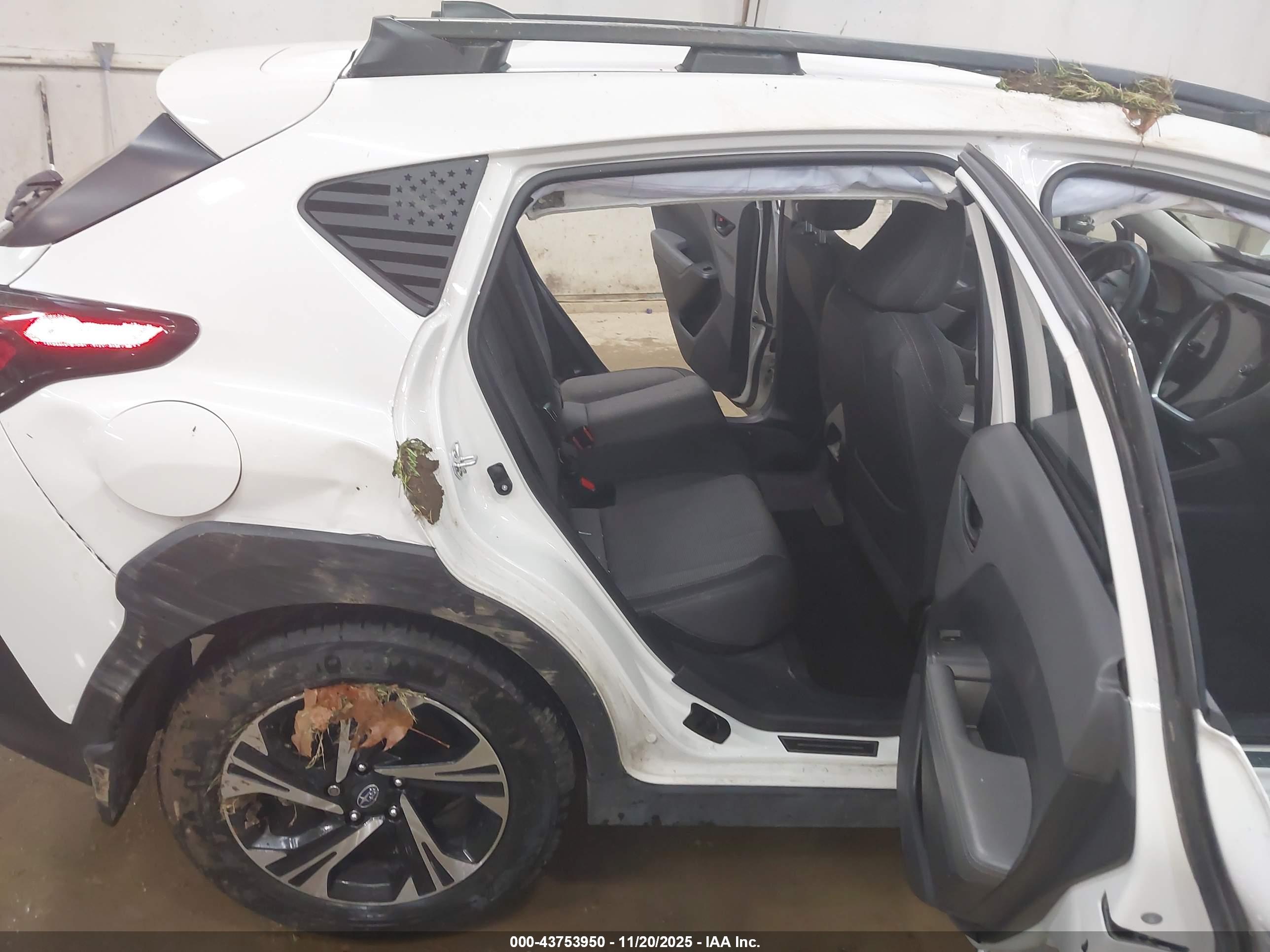 SUBARU CROSSTREK image 8