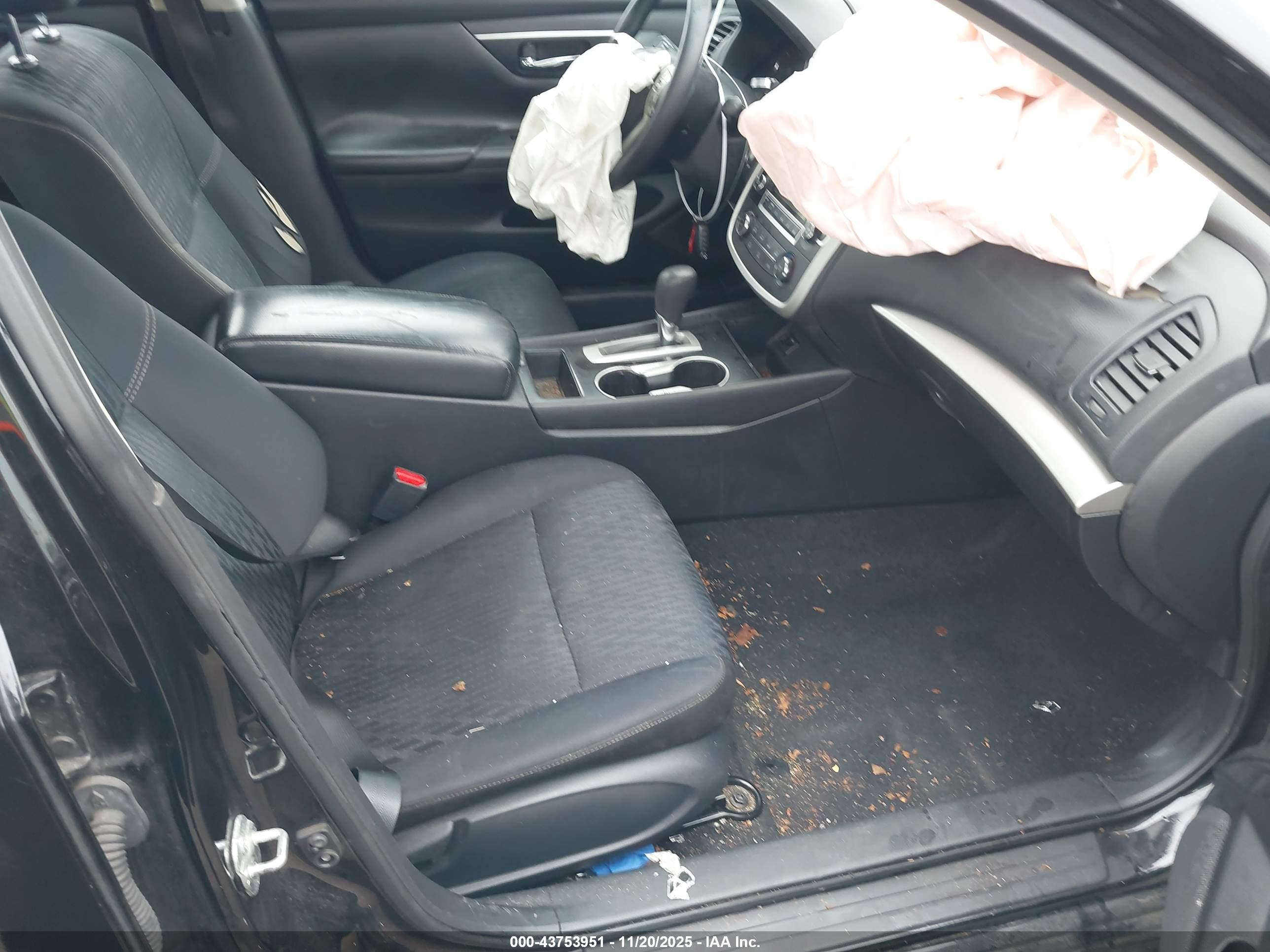 NISSAN ALTIMA image 5