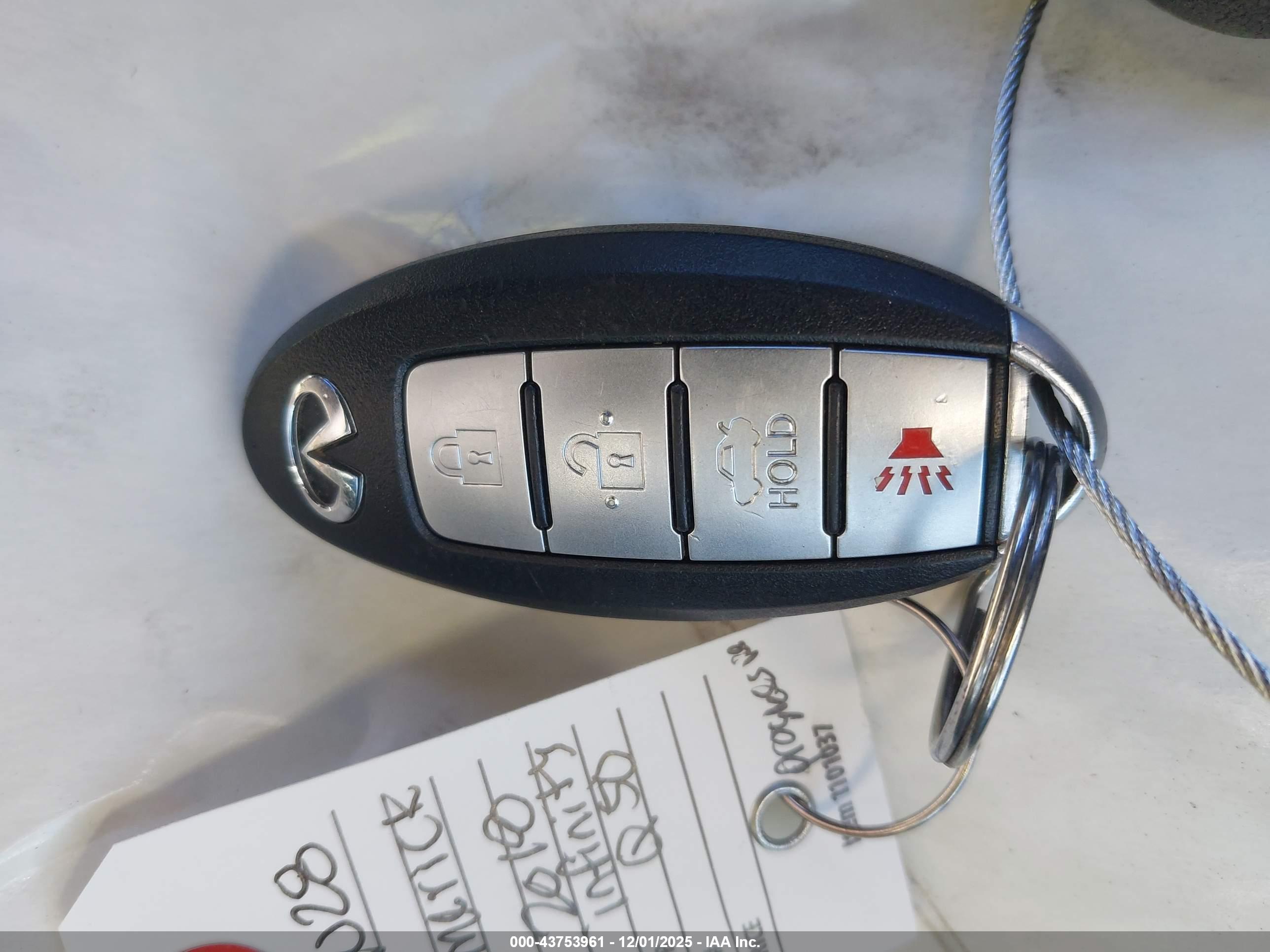 INFINITI Q50 image 11