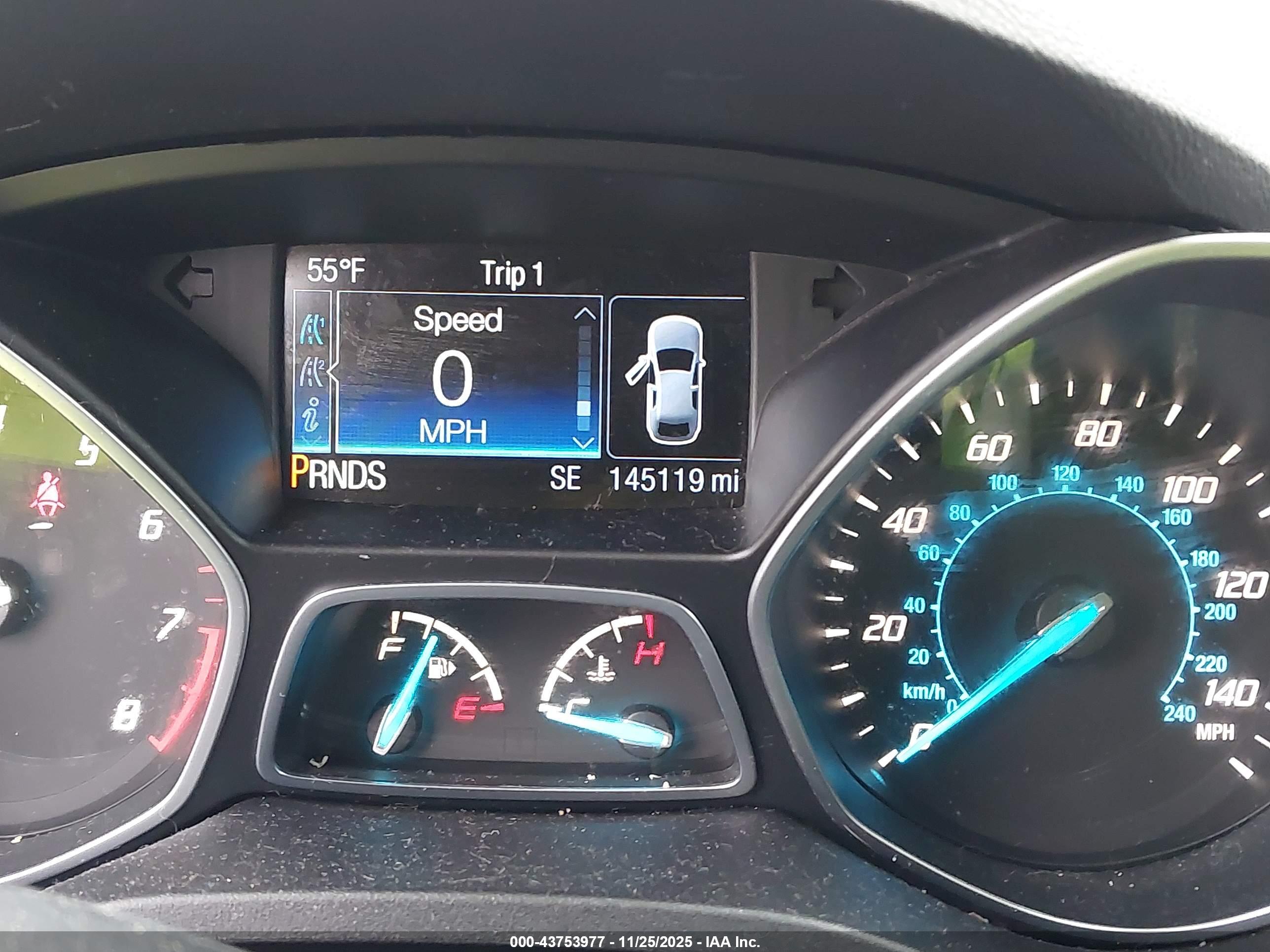 FORD ESCAPE image 7