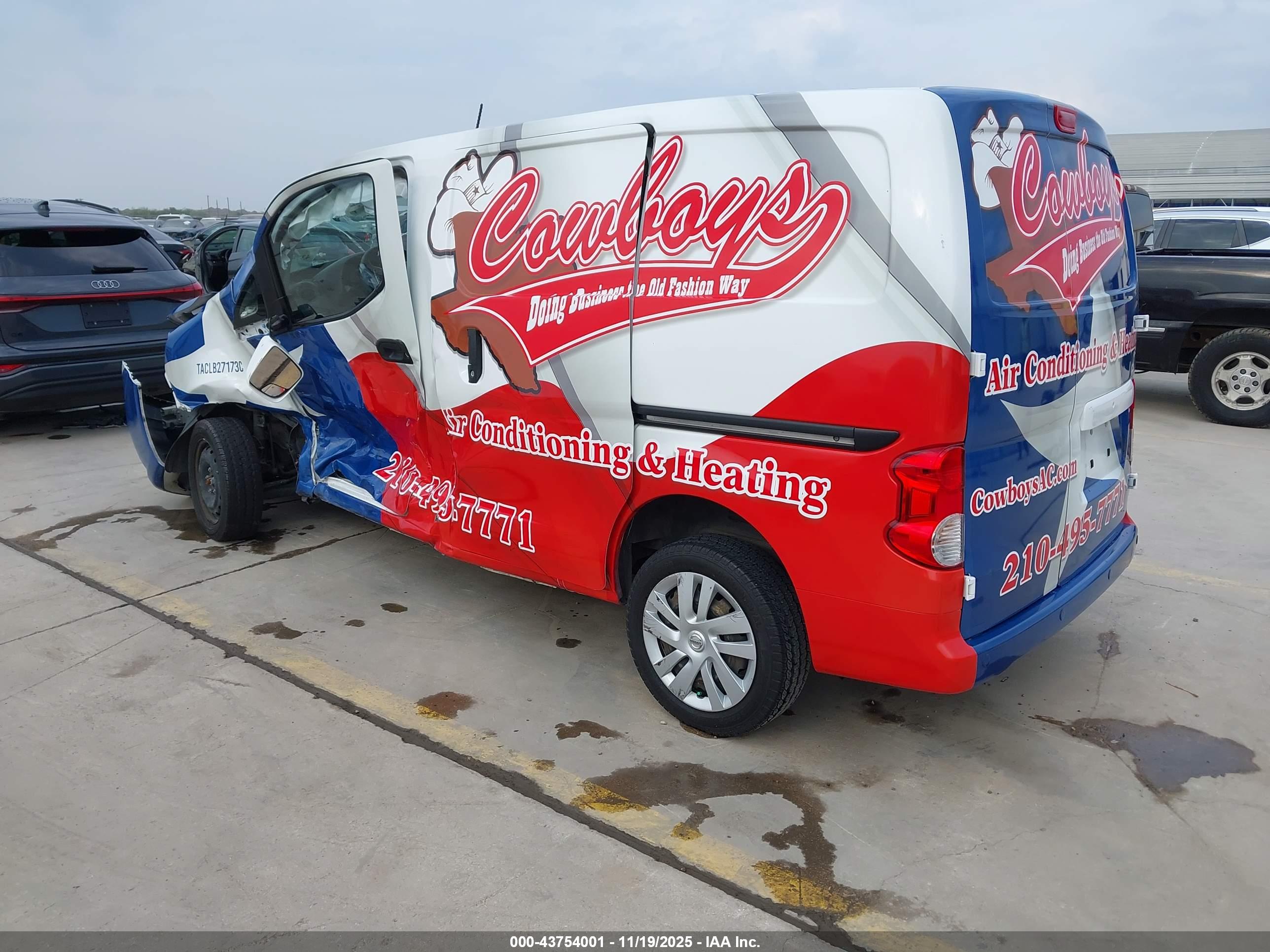 NISSAN NV200 image 3