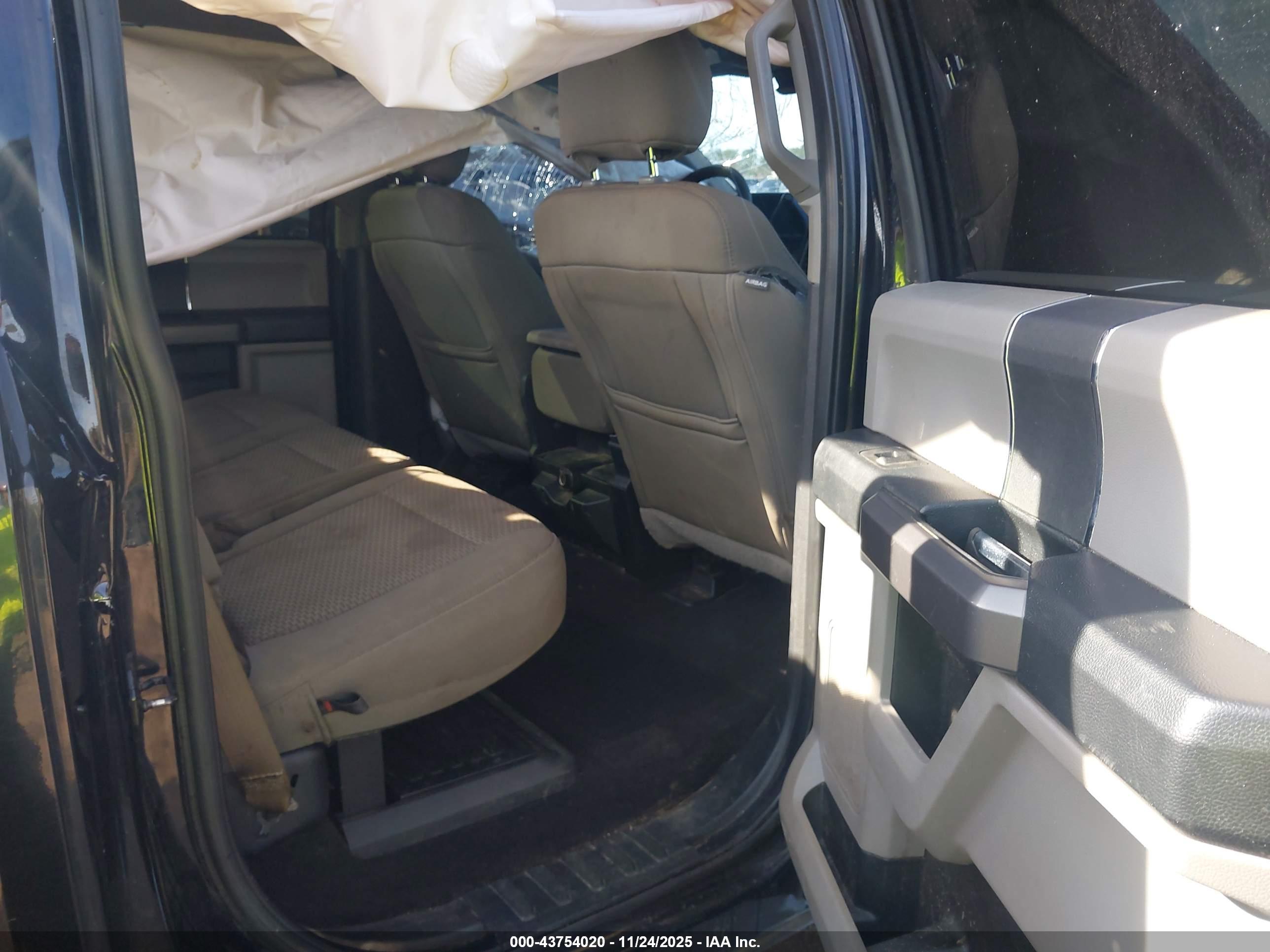 FORD F-250 image 8