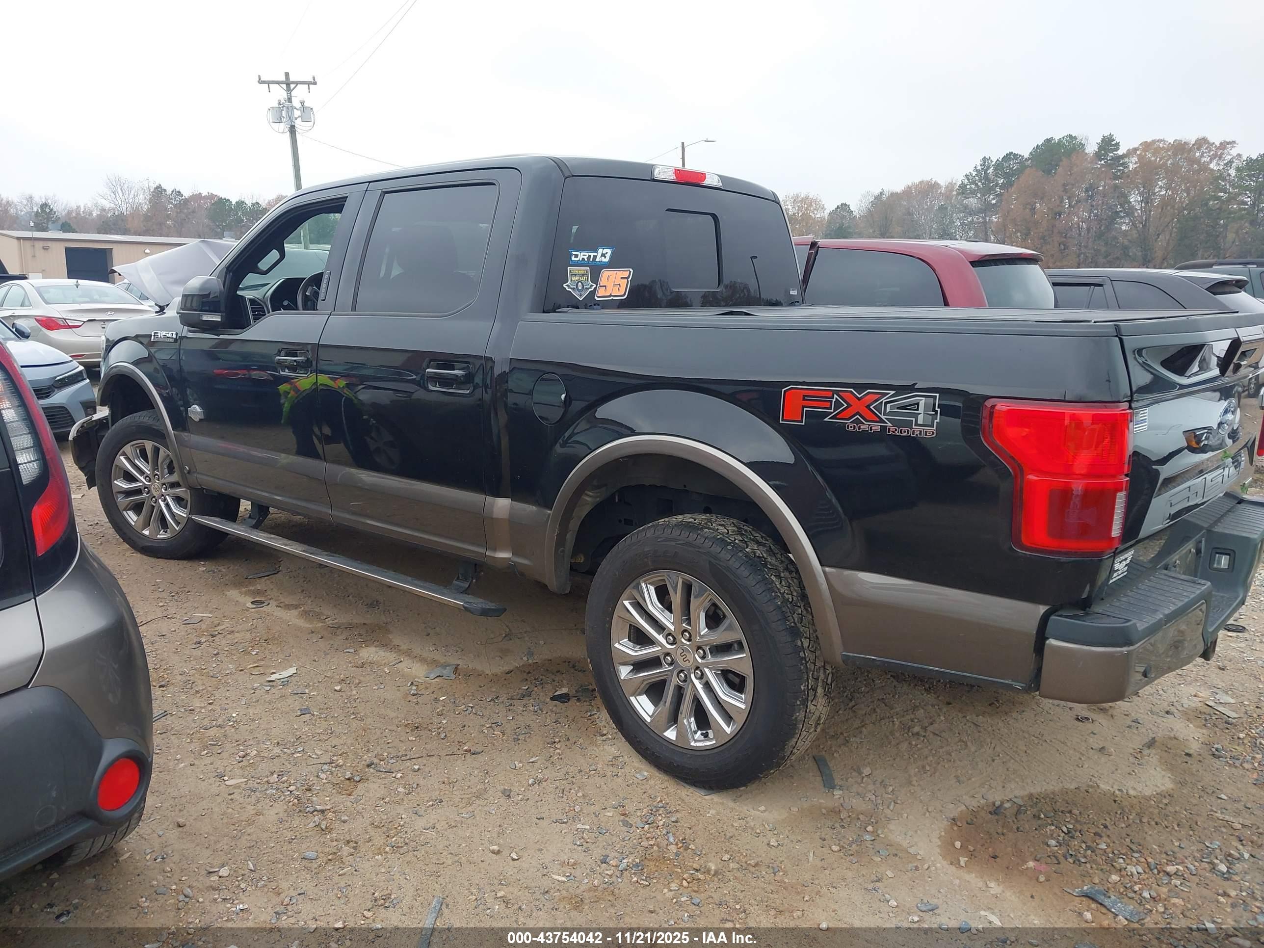 FORD F-150 image 3