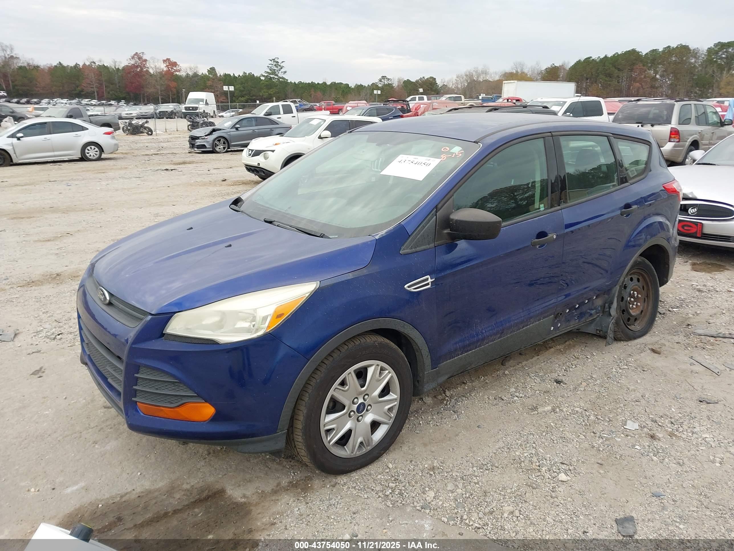 FORD ESCAPE image 2