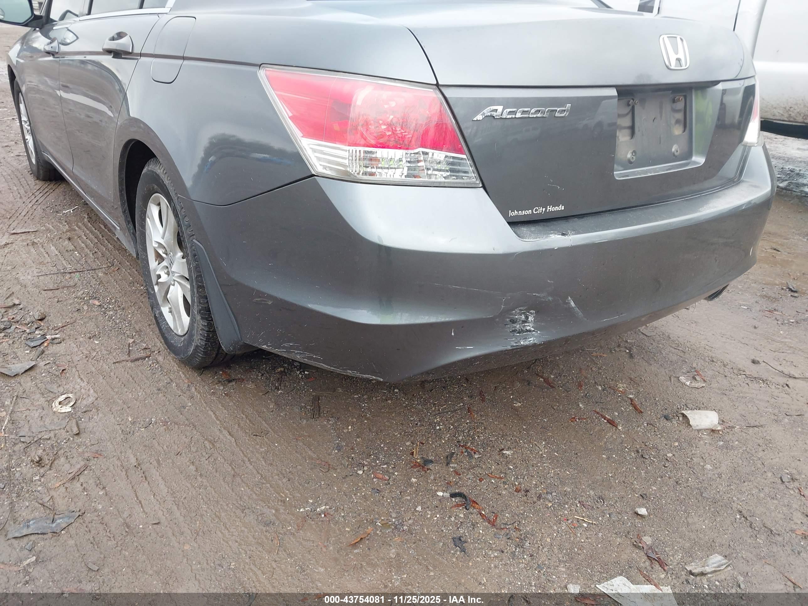 HONDA ACCORD image 6