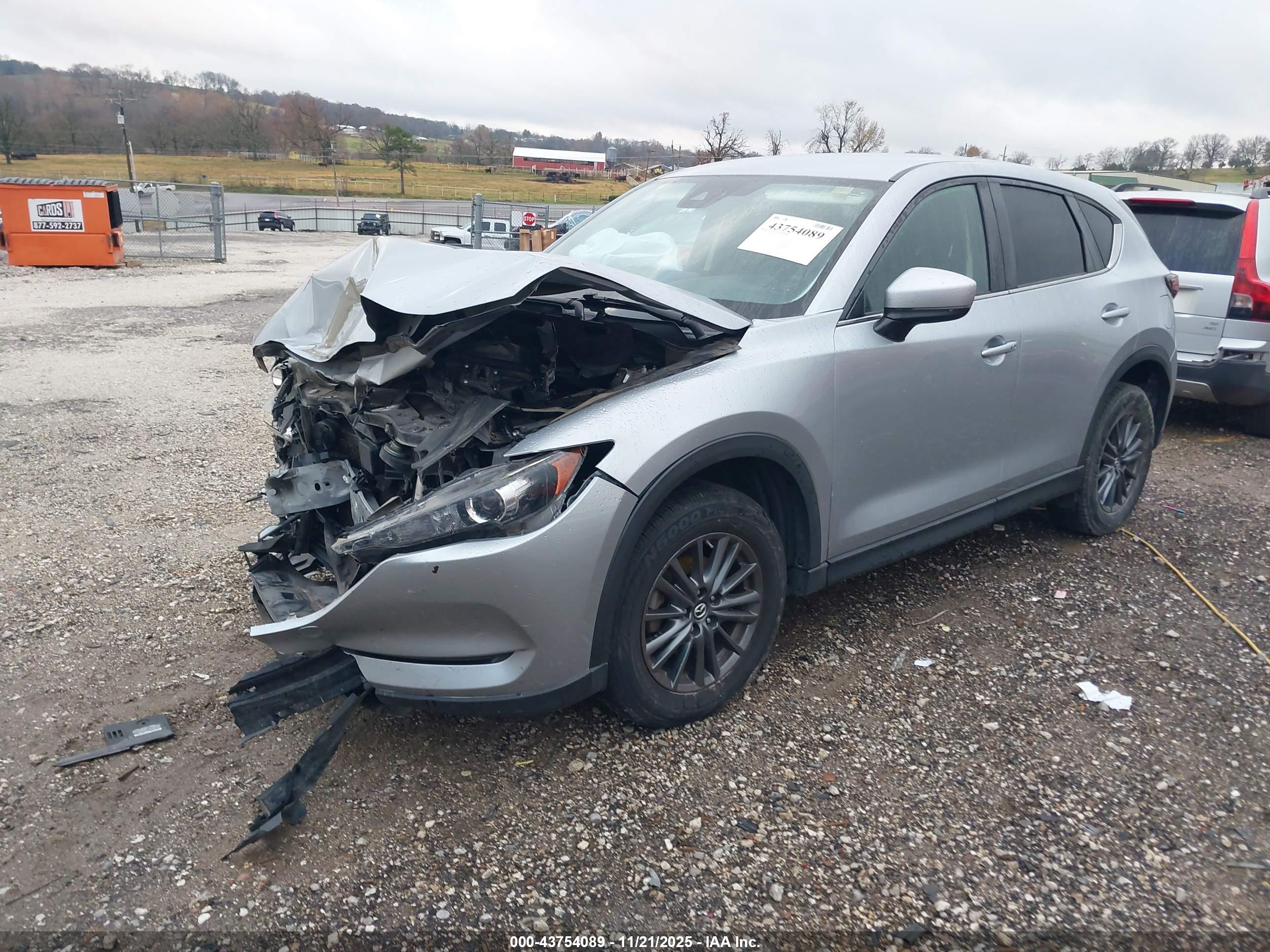 MAZDA CX-5 image 2