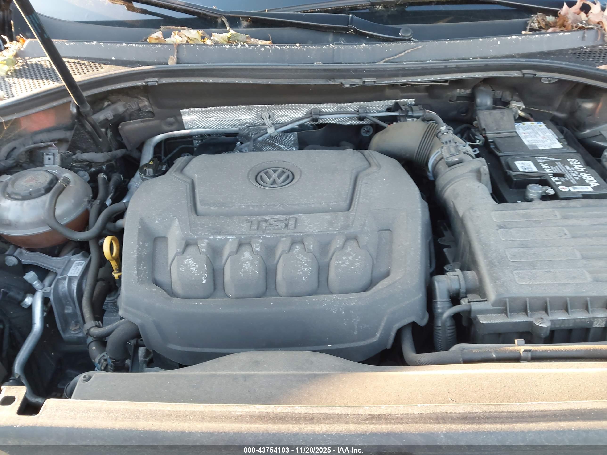 VOLKSWAGEN TIGUAN image 10