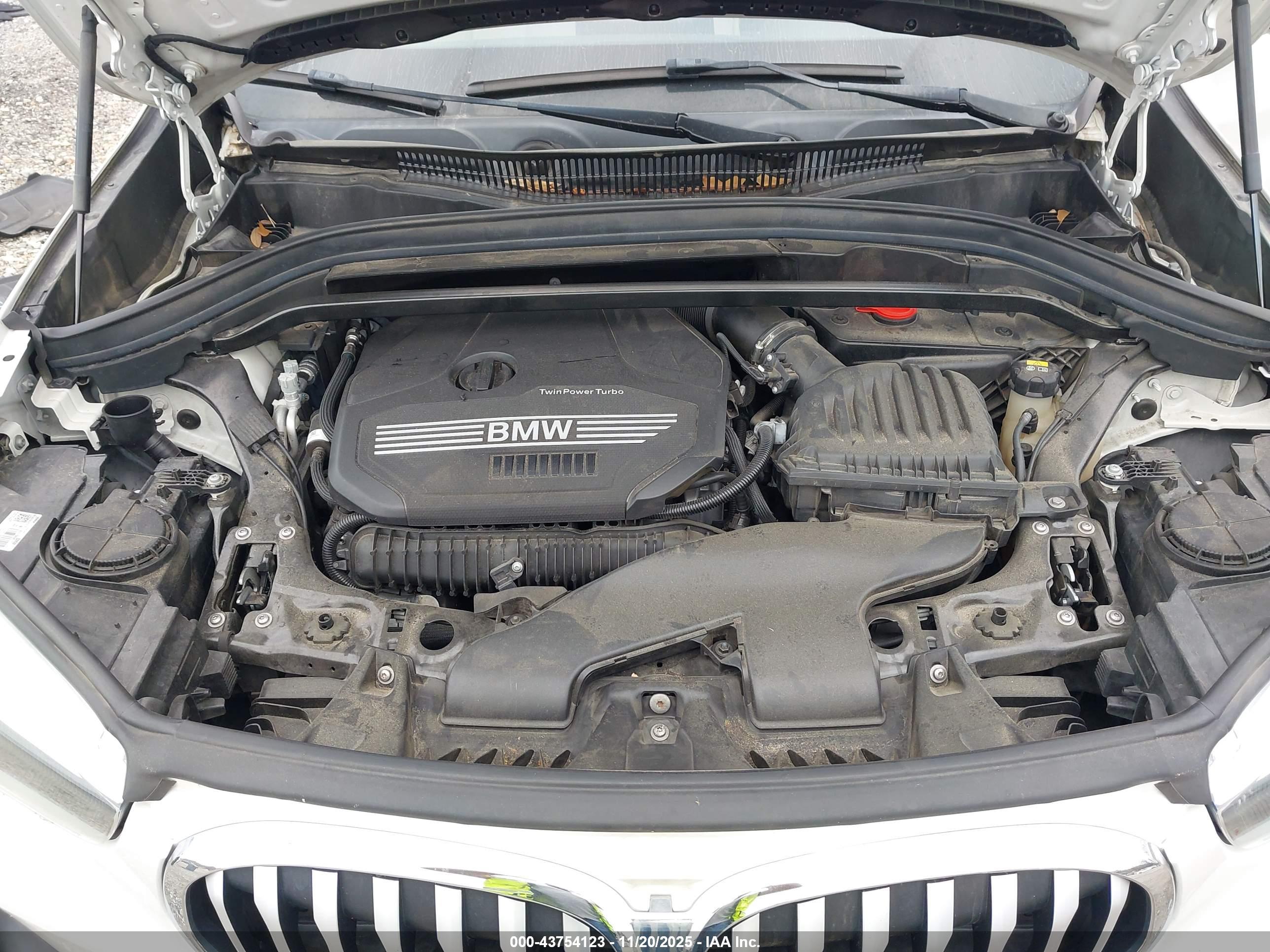 BMW X1 image 10