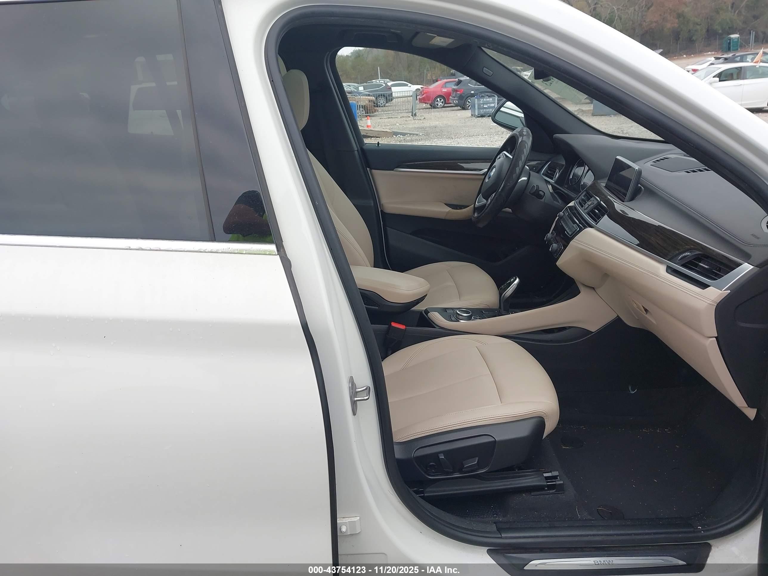 BMW X1 image 5