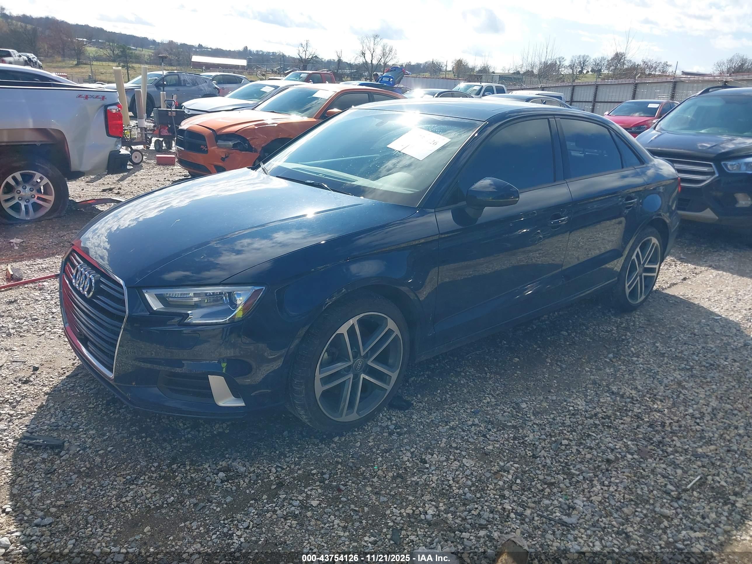 AUDI A3 image 2