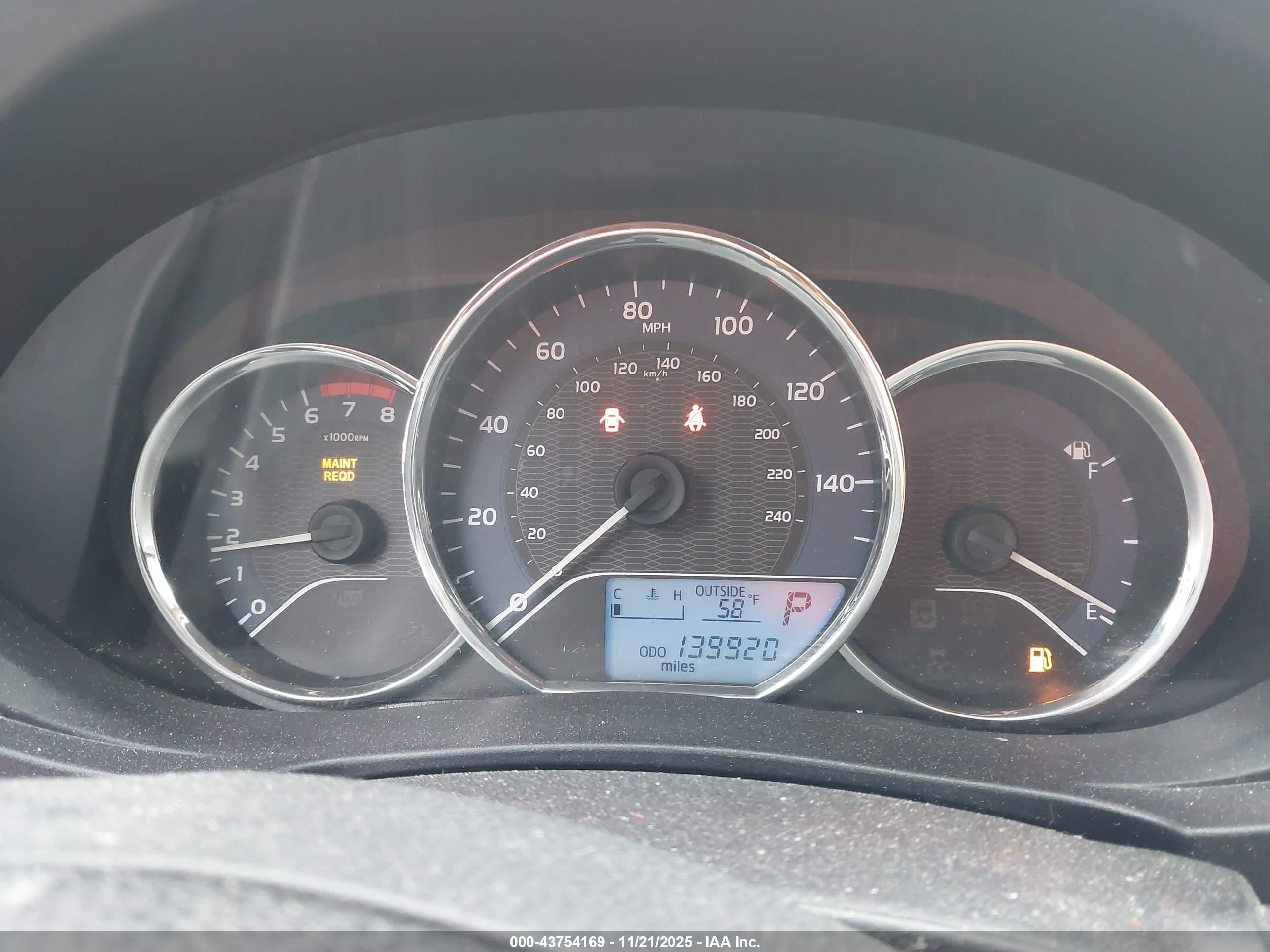 TOYOTA COROLLA image 7