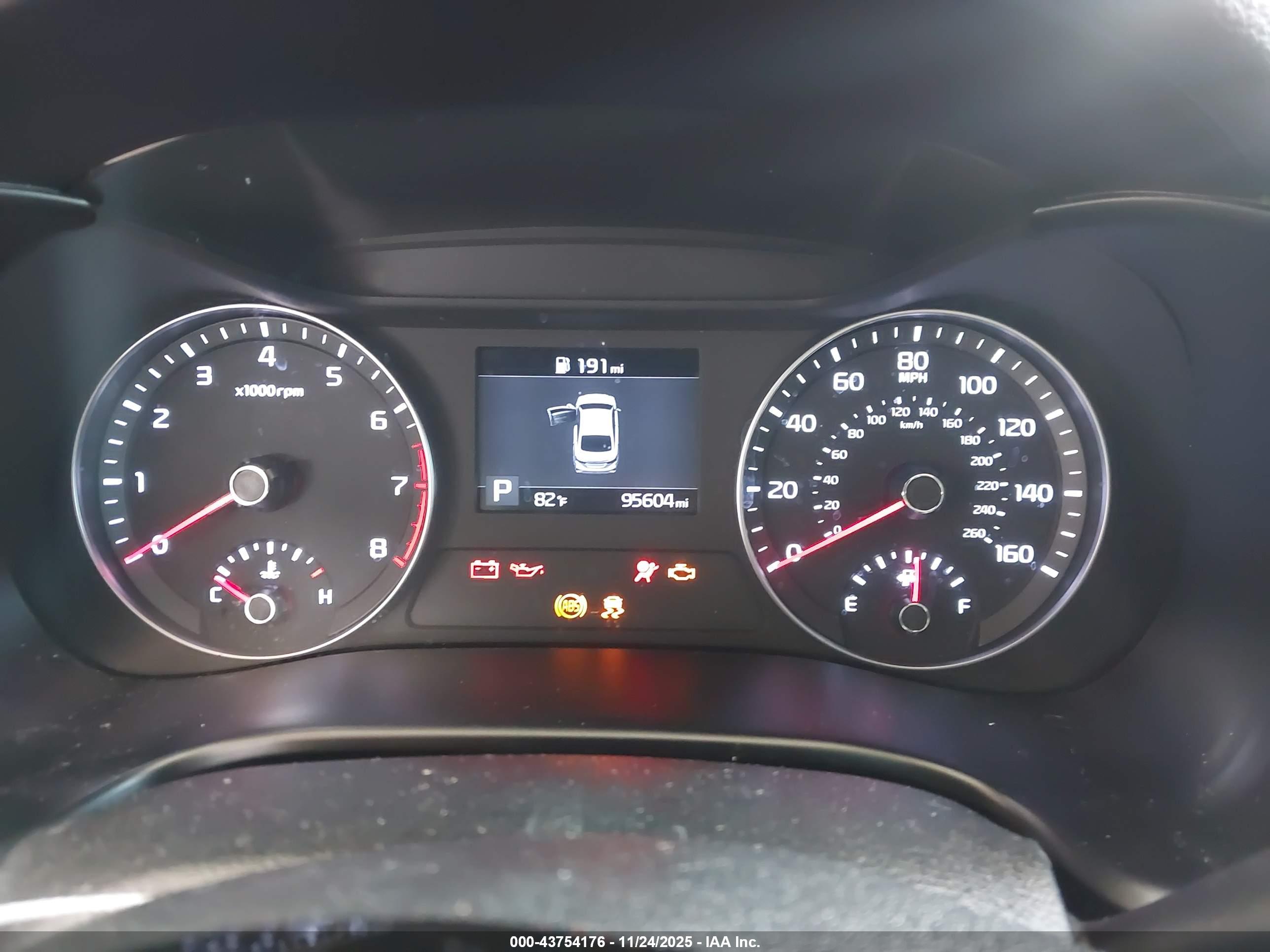 KIA FORTE image 7