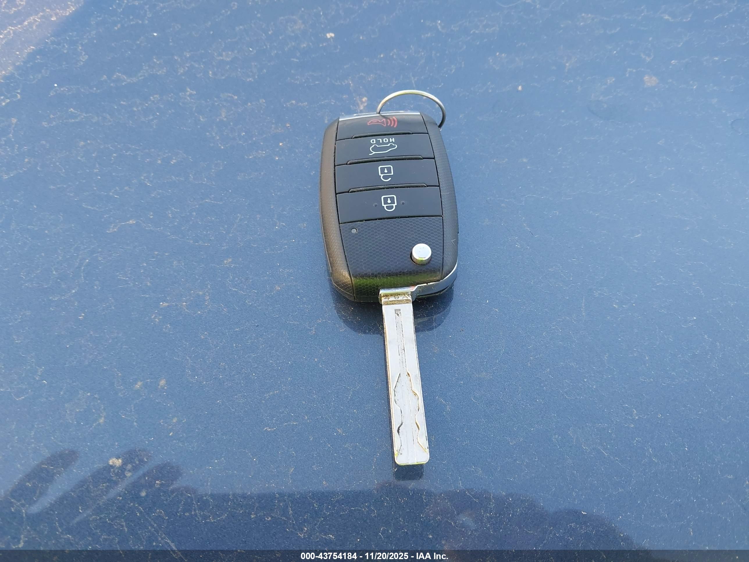 KIA SPORTAGE image 11