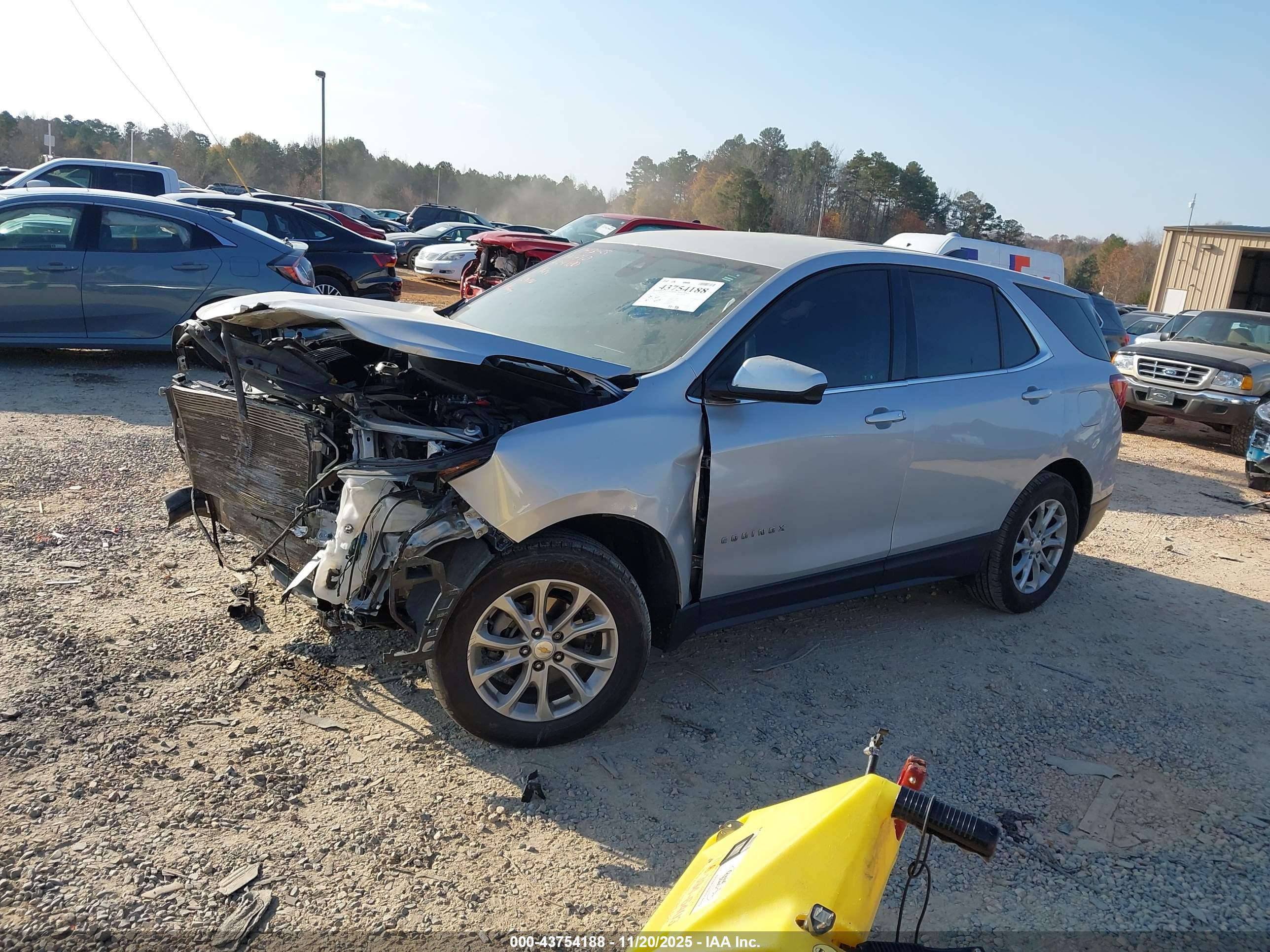 CHEVROLET EQUINOX image 2