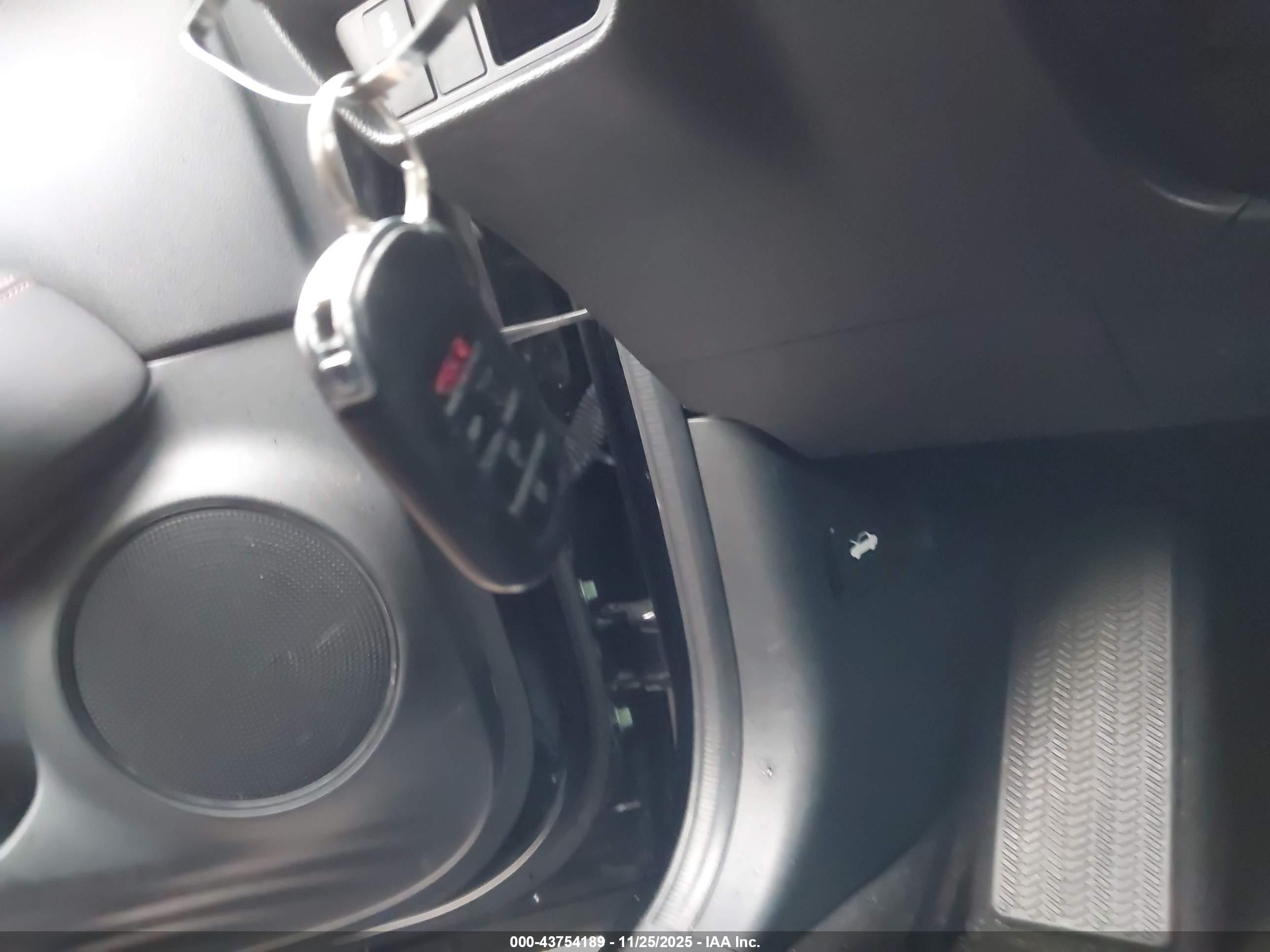 HONDA HR-V image 11