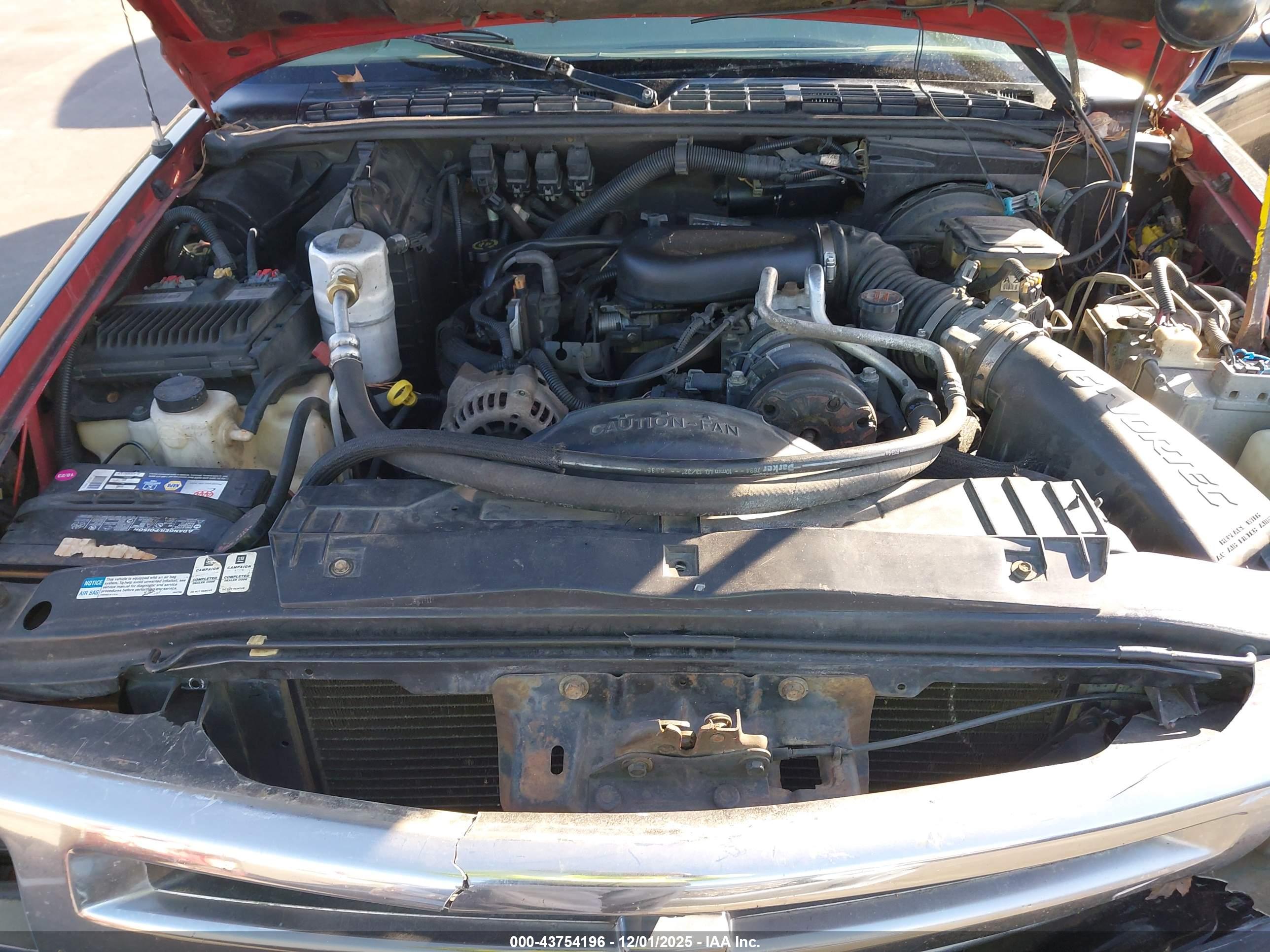 CHEVROLET S image 10