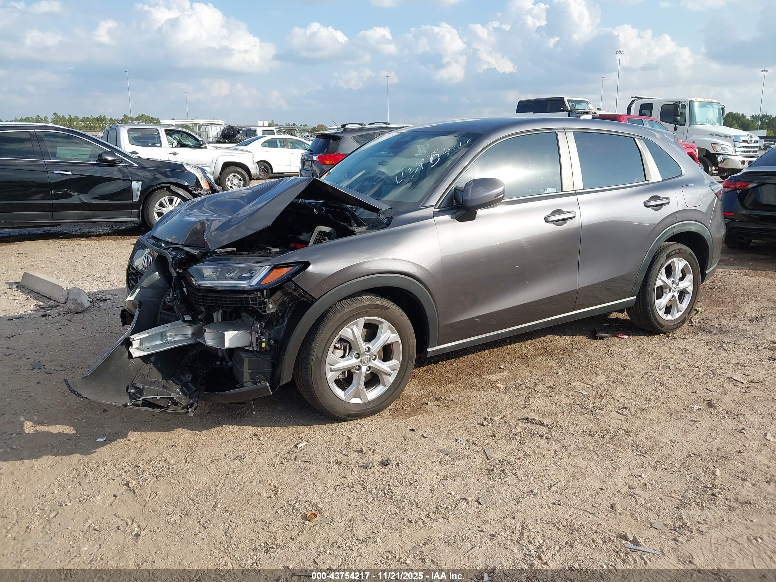 HONDA HR-V image 2