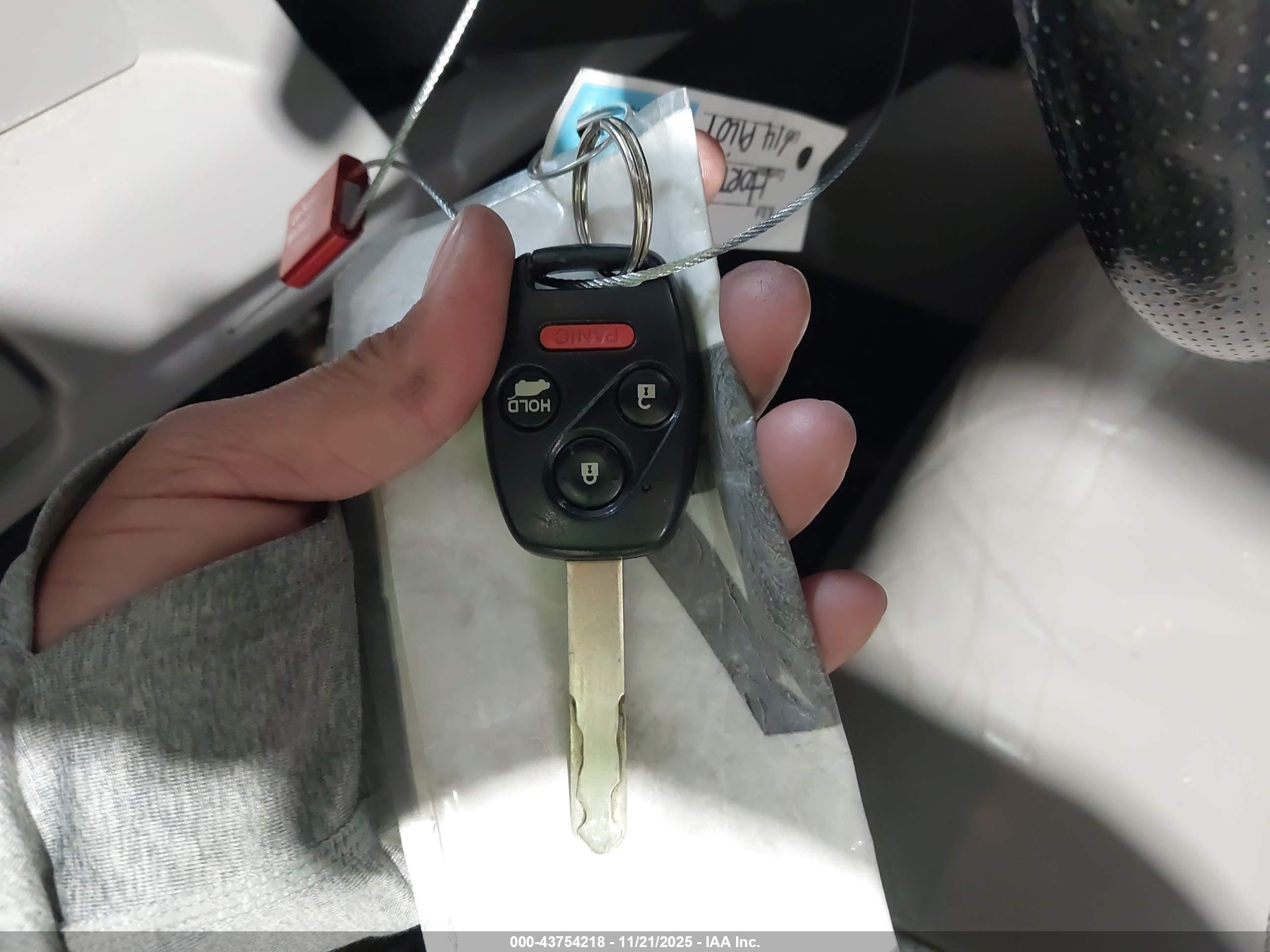 HONDA PILOT image 11