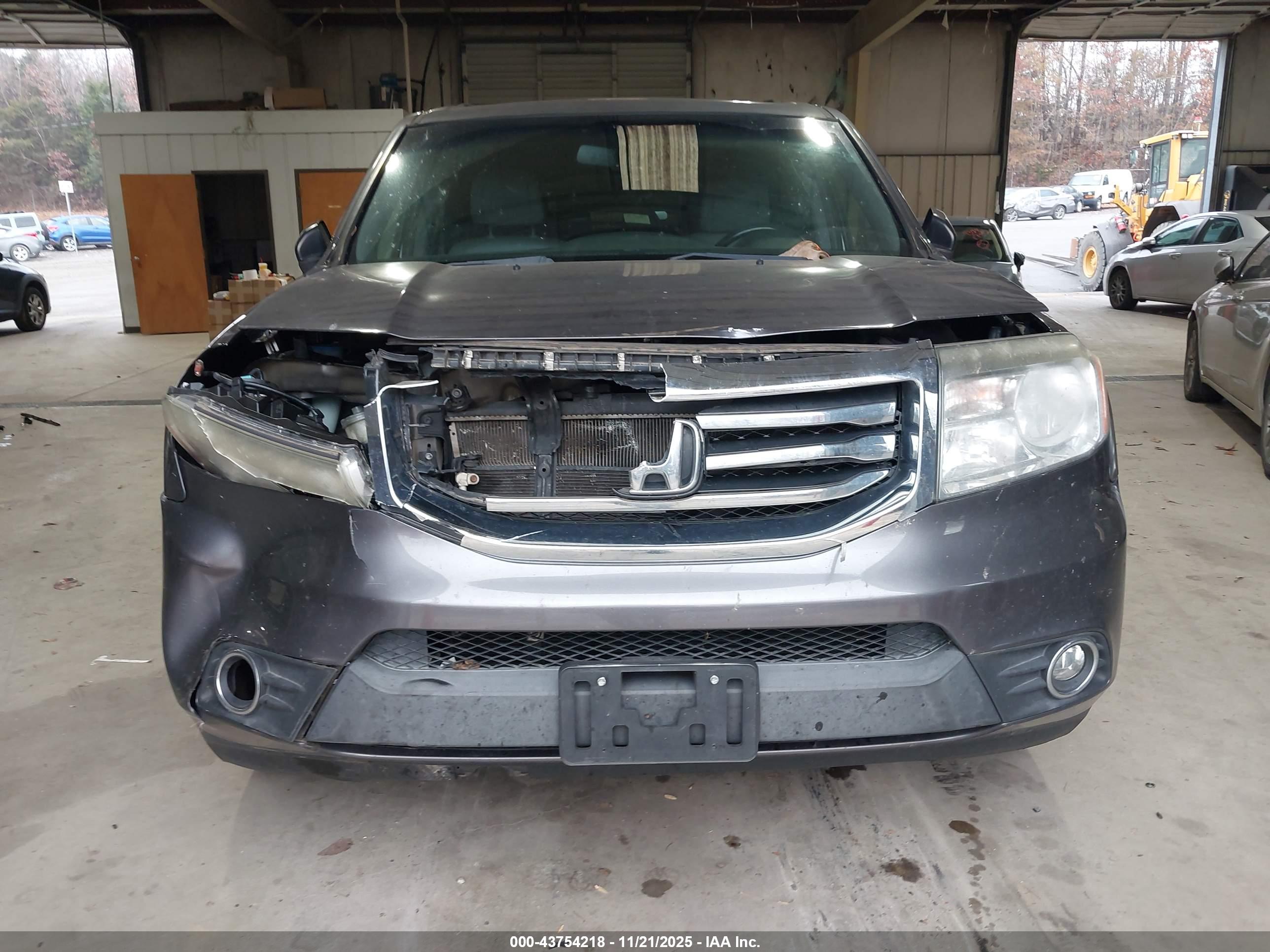 HONDA PILOT image 6